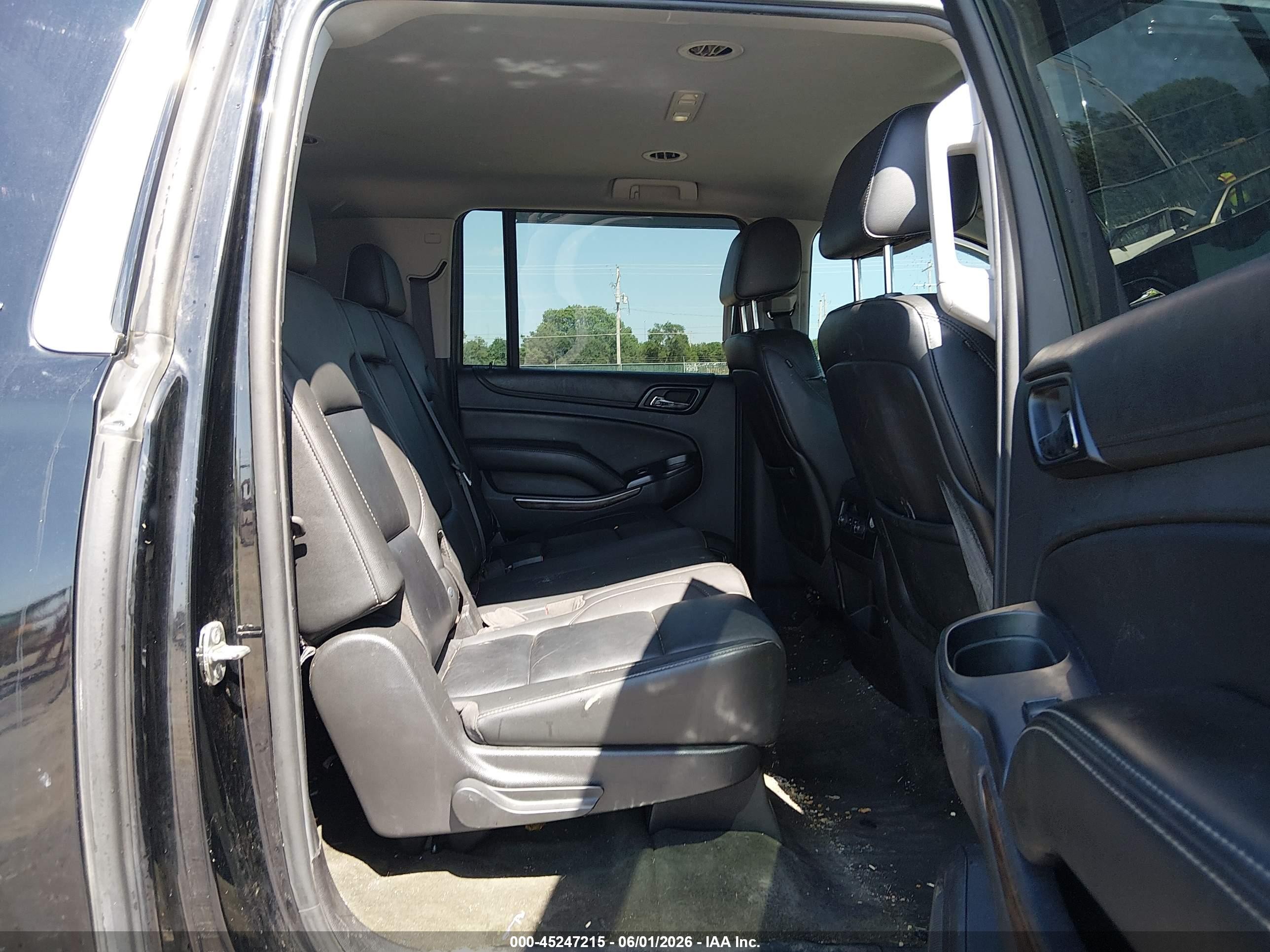 2015 Chevrolet Suburban 1500 Lt Black vin: 1GNSKJKCXFR193429