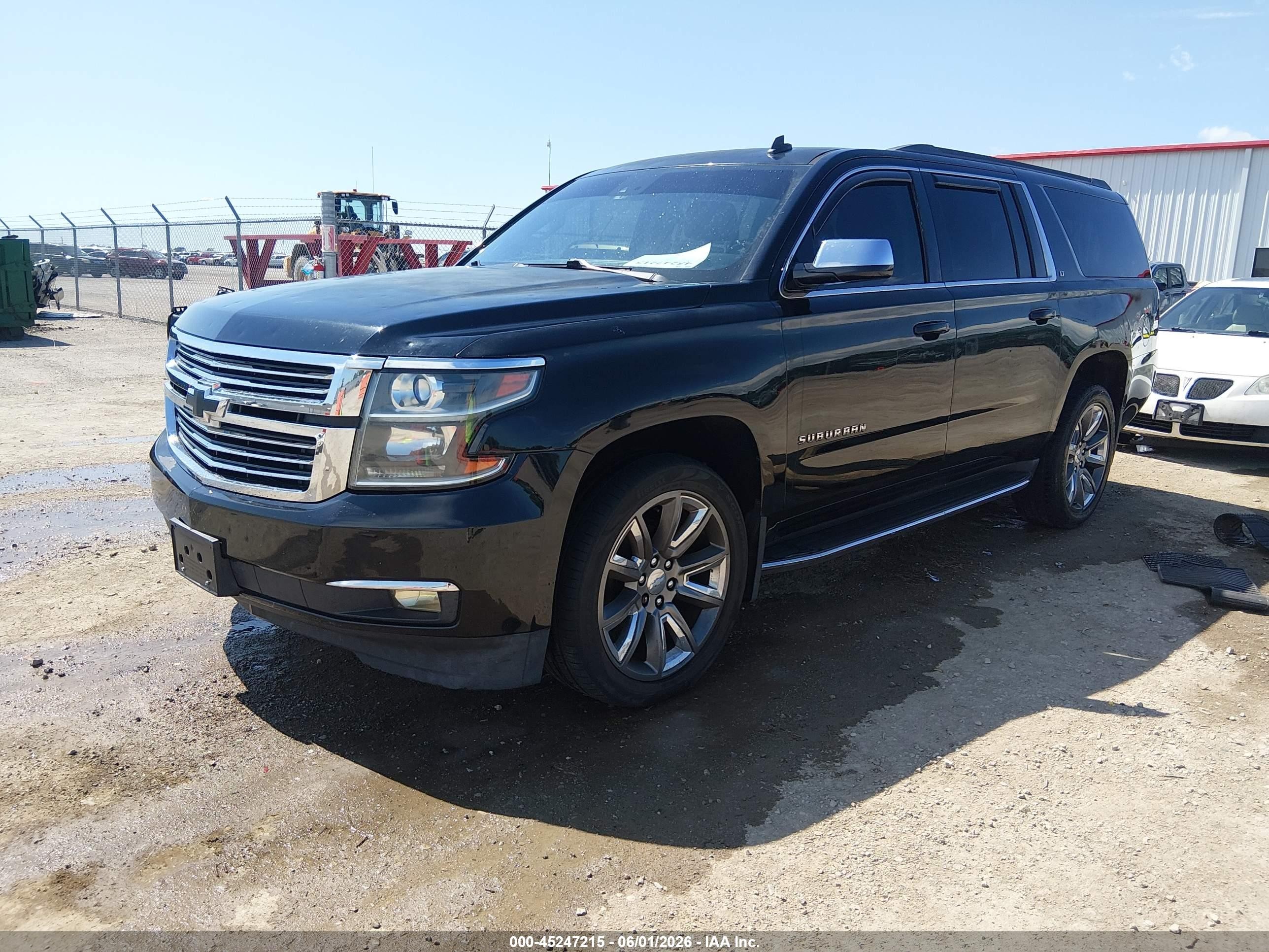 2015 Chevrolet Suburban 1500 Lt Black vin: 1GNSKJKCXFR193429