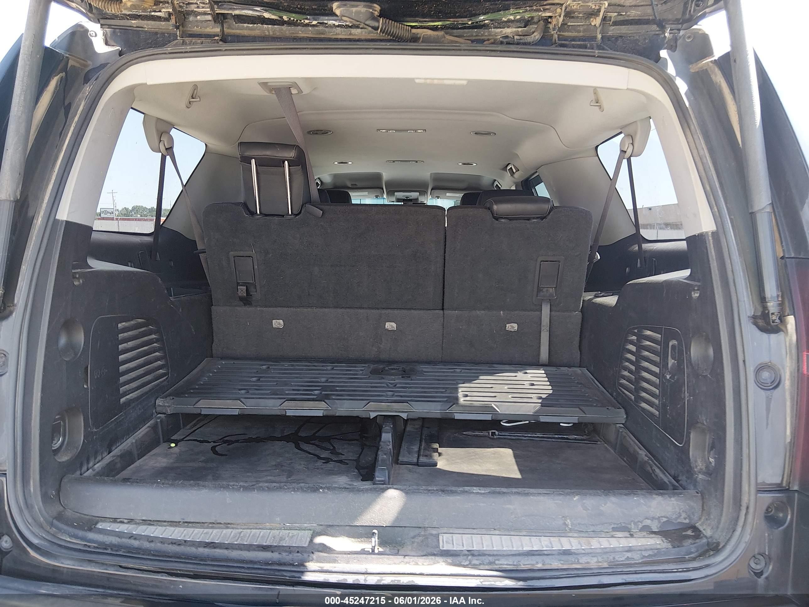 2015 Chevrolet Suburban 1500 Lt Black vin: 1GNSKJKCXFR193429