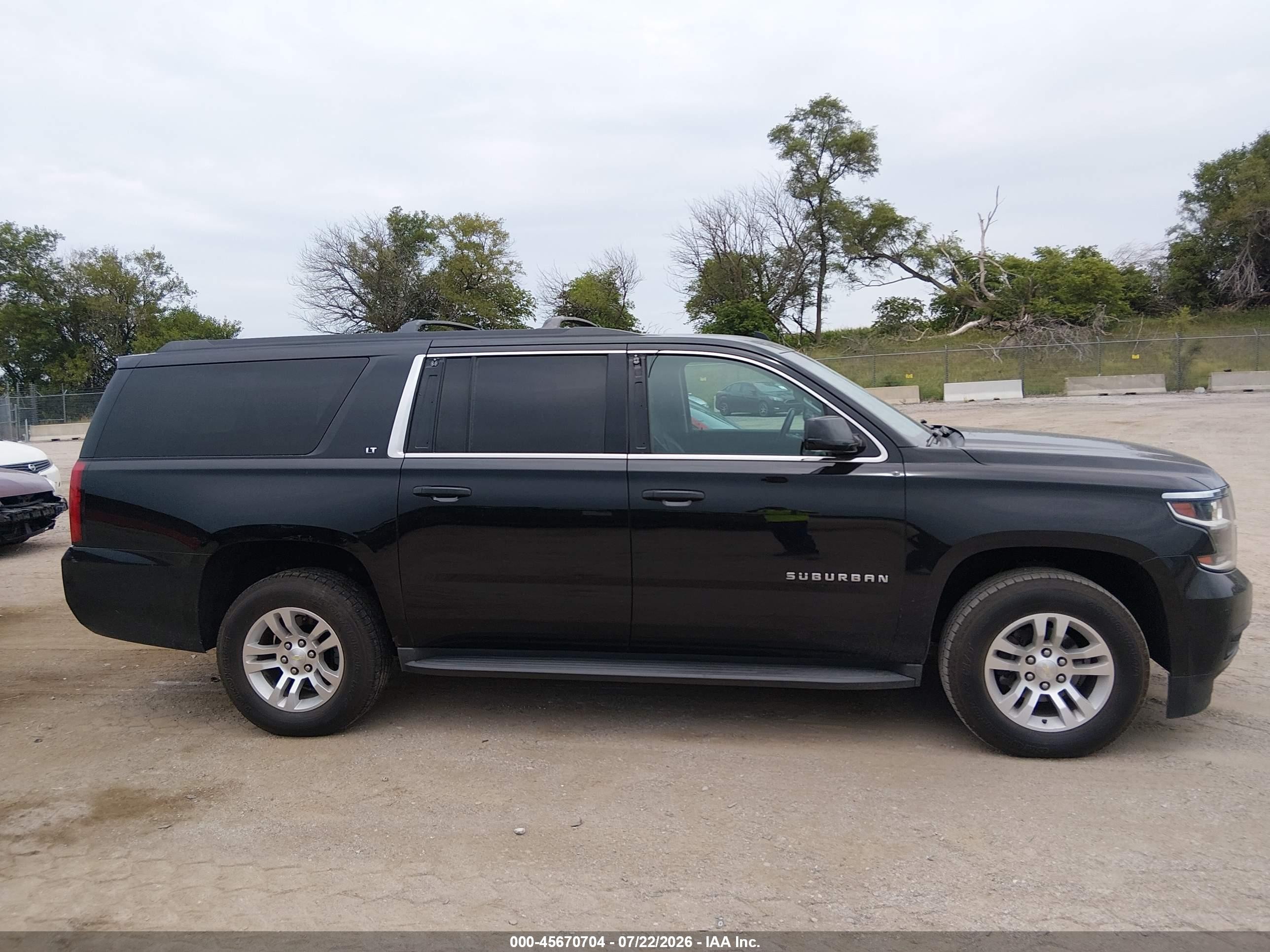 2015 Chevrolet Suburban Lt Black vin: 1GNSKJKCXFR606028