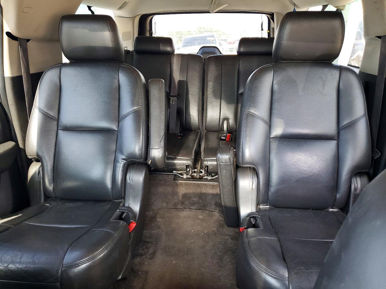 2011 Chevrolet Suburban K1500 Ltz Black vin: 1GNSKKE39BR145643