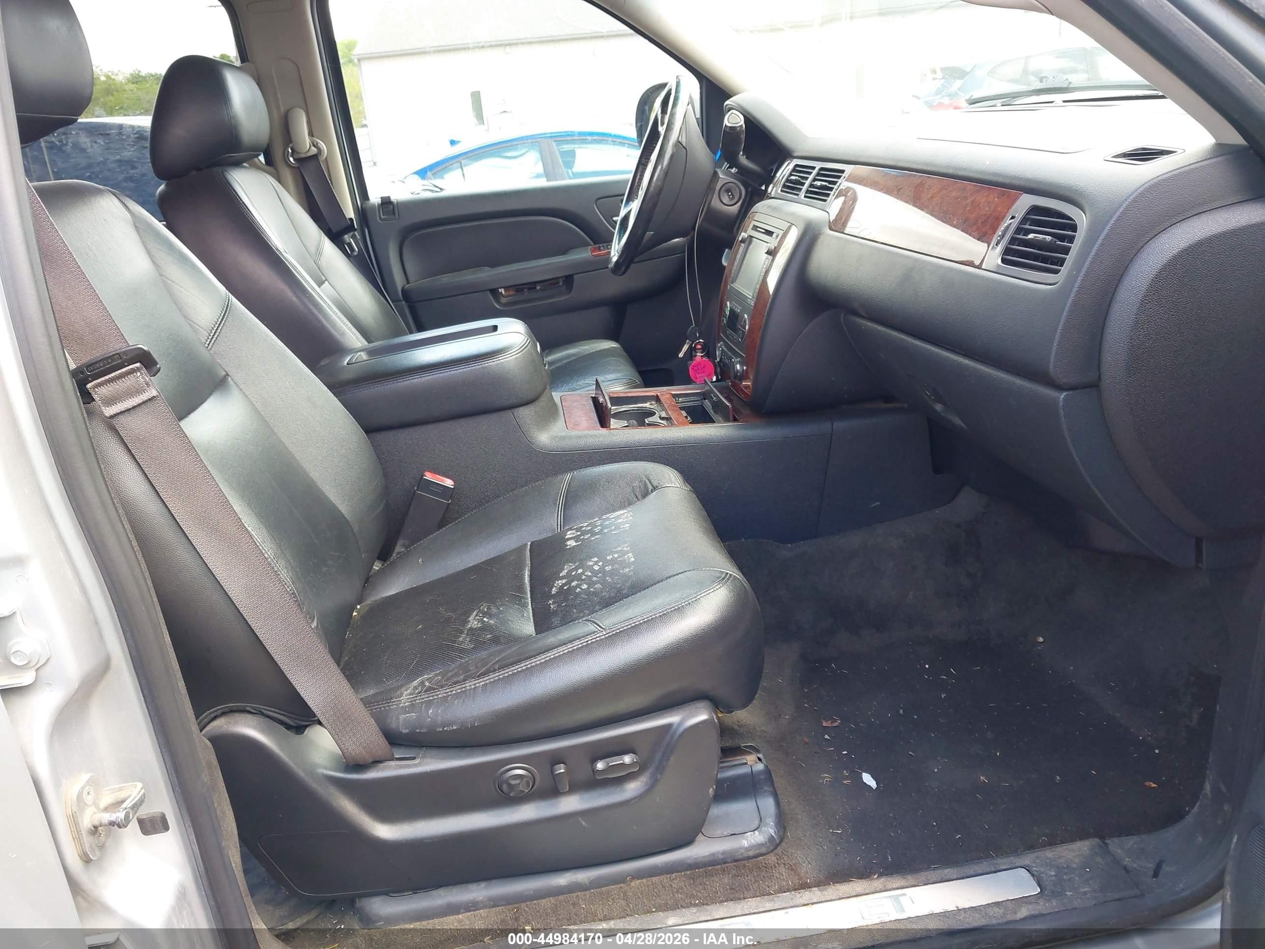 2013 Chevrolet Suburban 1500 Ltz Silver vin: 1GNSKKE70DR216900