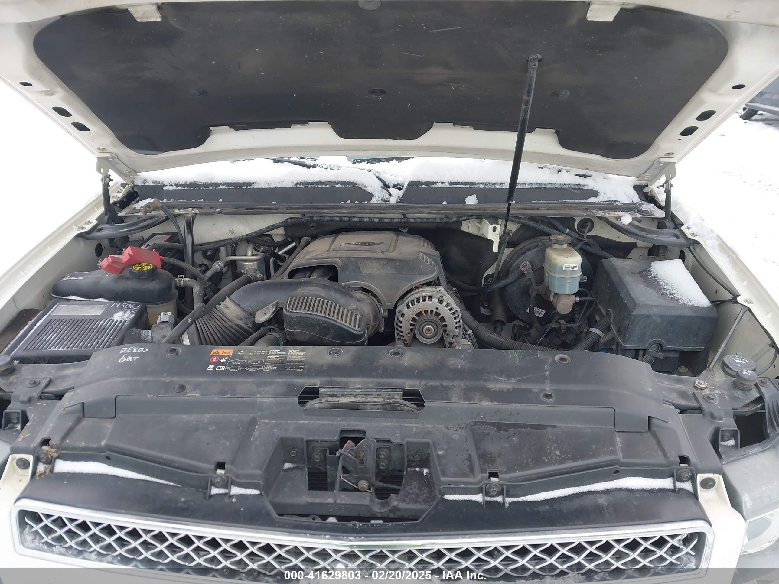 2013 Chevrolet Suburban 1500 Ltz Cream vin: 1GNSKKE71DR351562