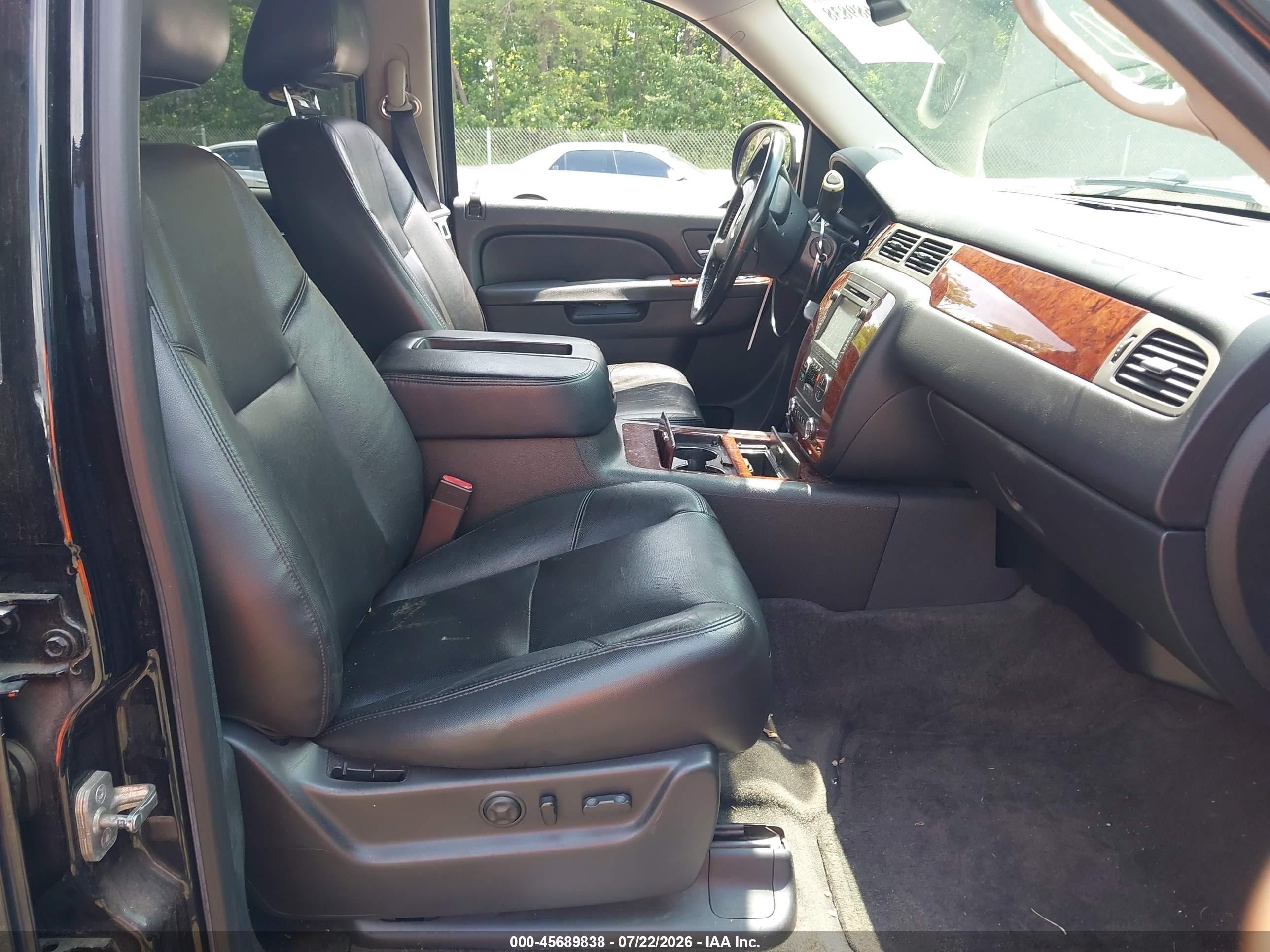 2014 Chevrolet Suburban Ltz Black vin: 1GNSKKE72ER166101