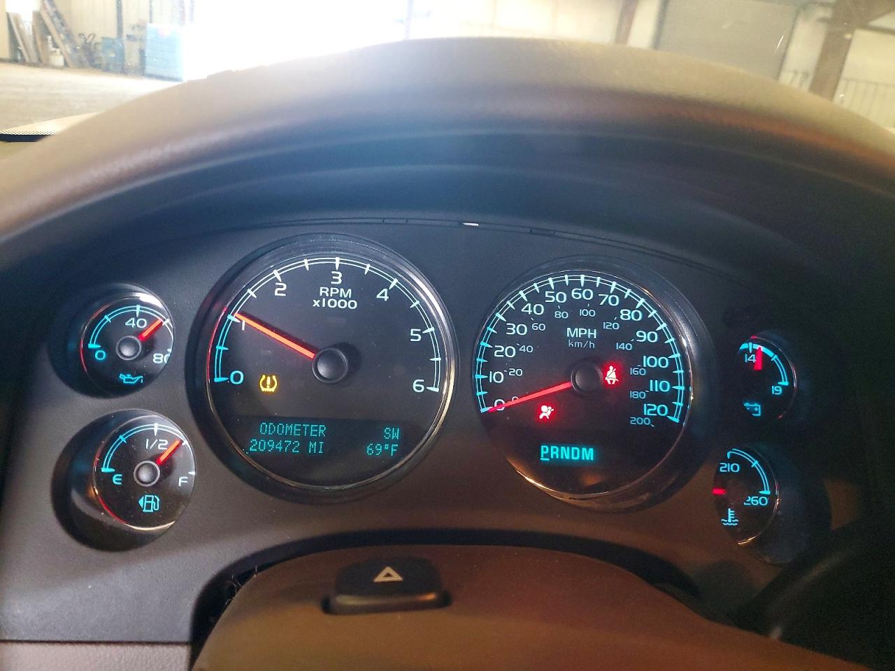 2013 Chevrolet Suburban K1500 Ltz Cream vin: 1GNSKKE73DR104866