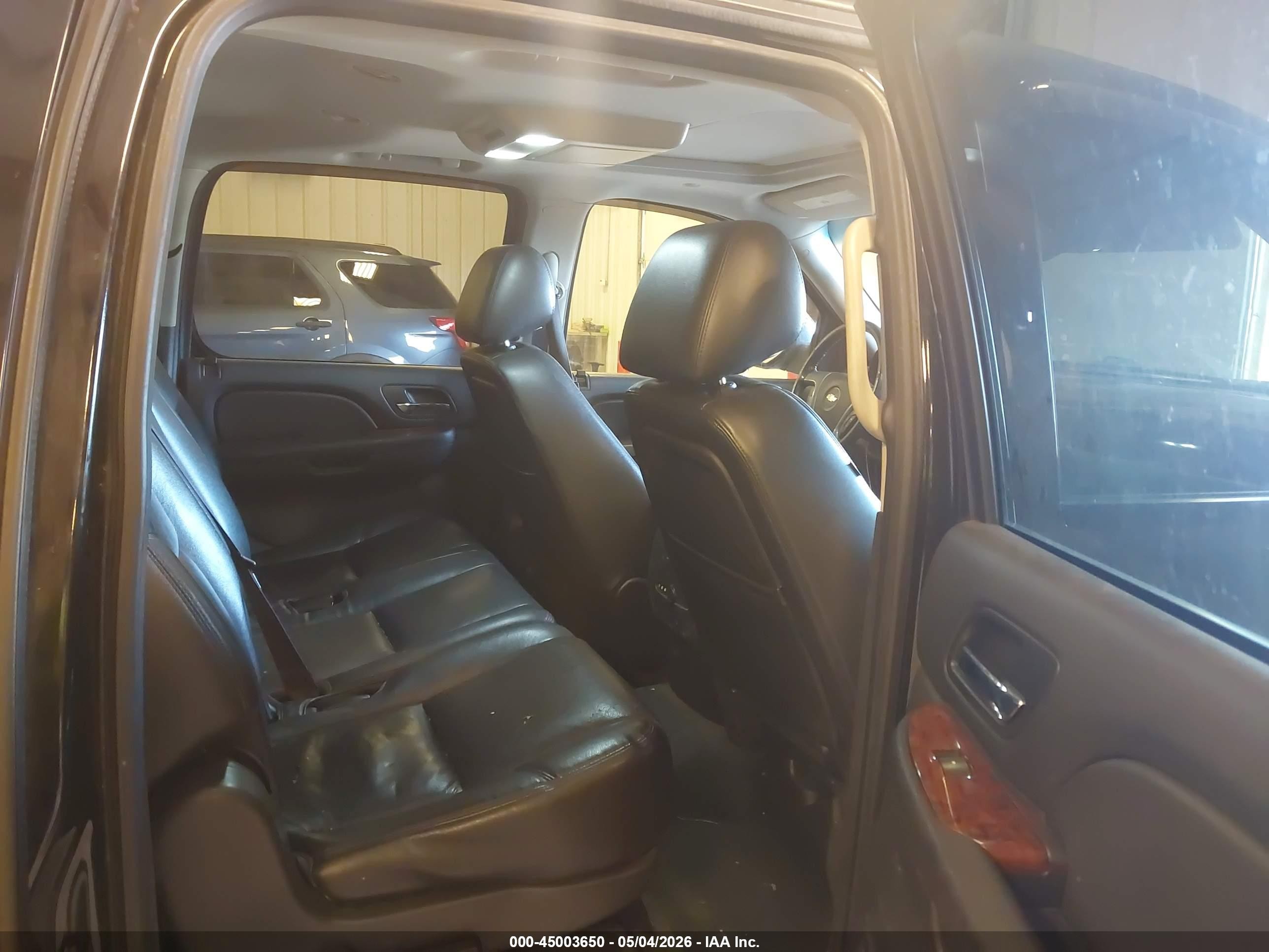 2013 Chevrolet Suburban 1500 Ltz Black vin: 1GNSKKE73DR112403