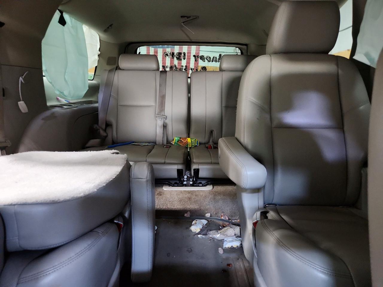 2013 Chevrolet Suburban K1500 Ltz White vin: 1GNSKKE74DR353211