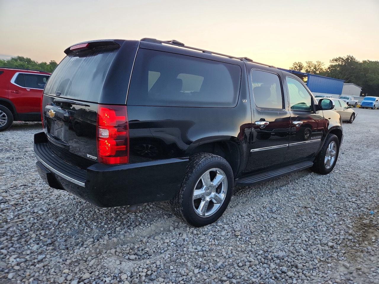 2014 Chevrolet Suburban K1500 Ltz Black vin: 1GNSKKE75ER147641