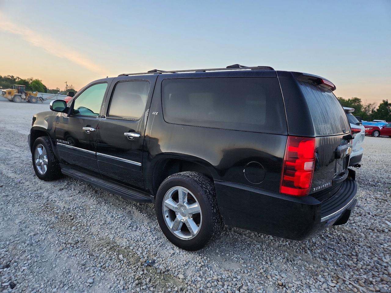 2014 Chevrolet Suburban K1500 Ltz Black vin: 1GNSKKE75ER147641