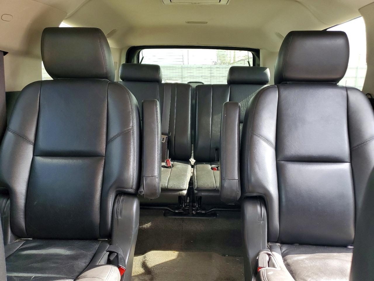 2013 Chevrolet Suburban K1500 Ltz Черный vin: 1GNSKKE77DR145730