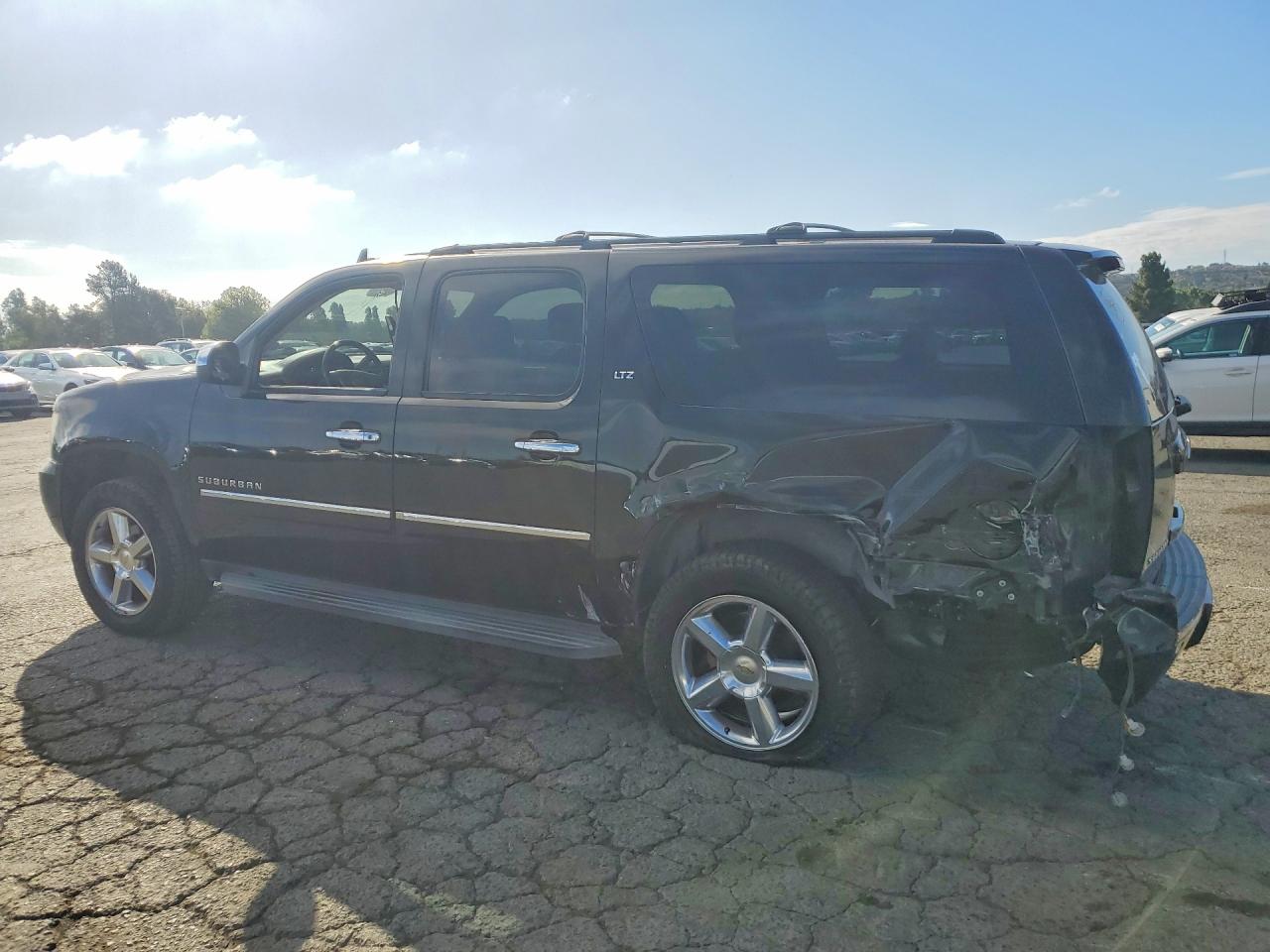 2013 Chevrolet Suburban K1500 Ltz Black vin: 1GNSKKE77DR377325