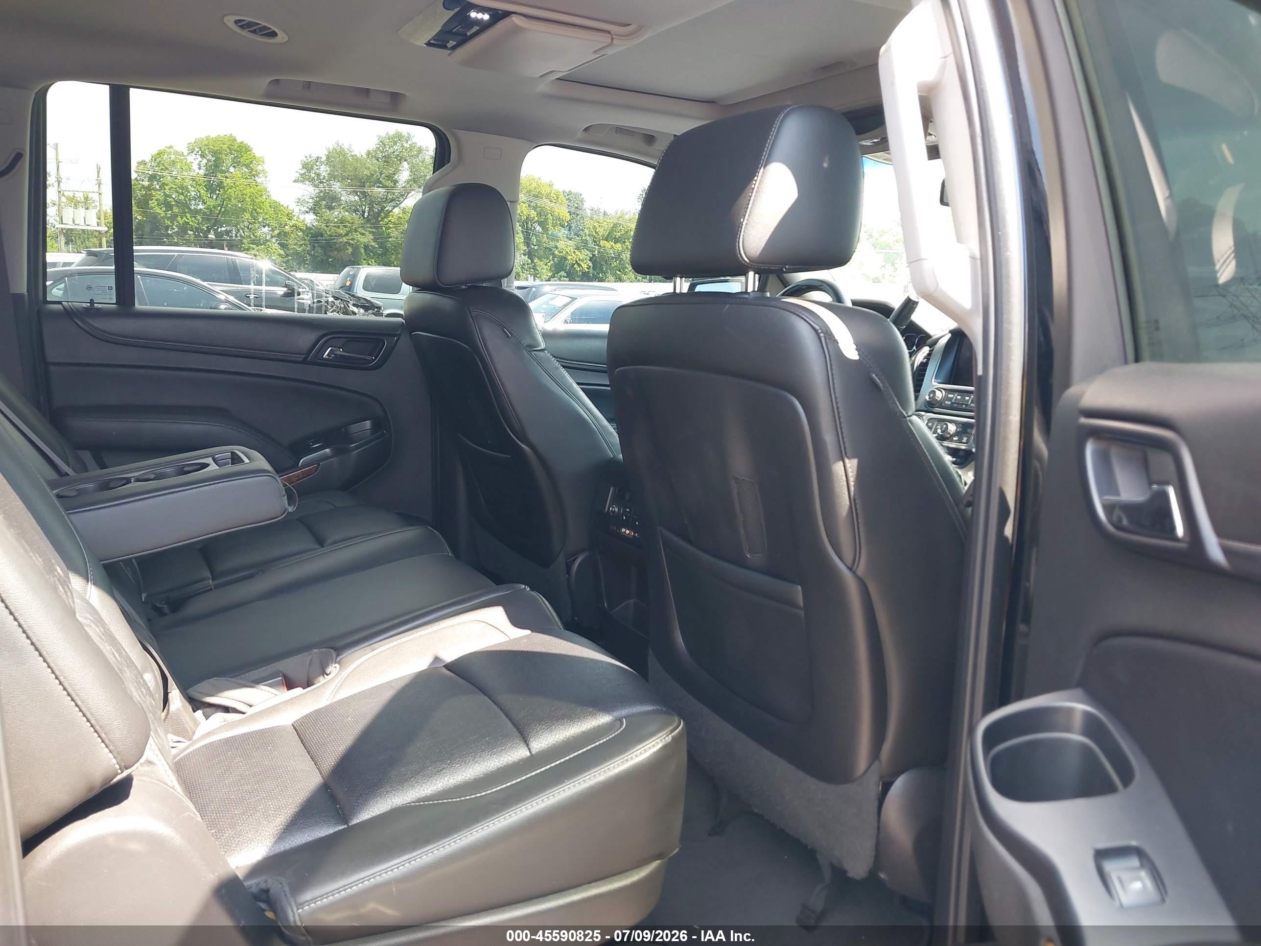 2015 Chevrolet Suburban 1500 Ltz Black vin: 1GNSKKKC0FR246337