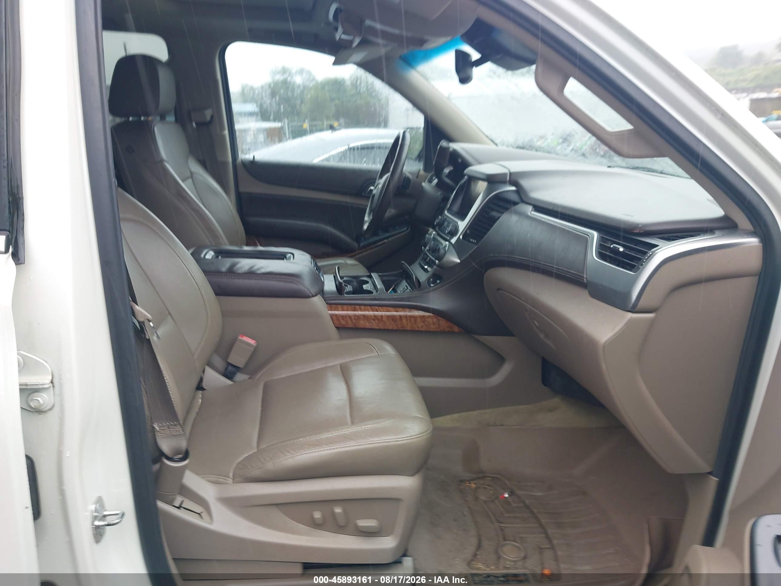 2015 Chevrolet Suburban Ltz Beige vin: 1GNSKKKC0FR247892