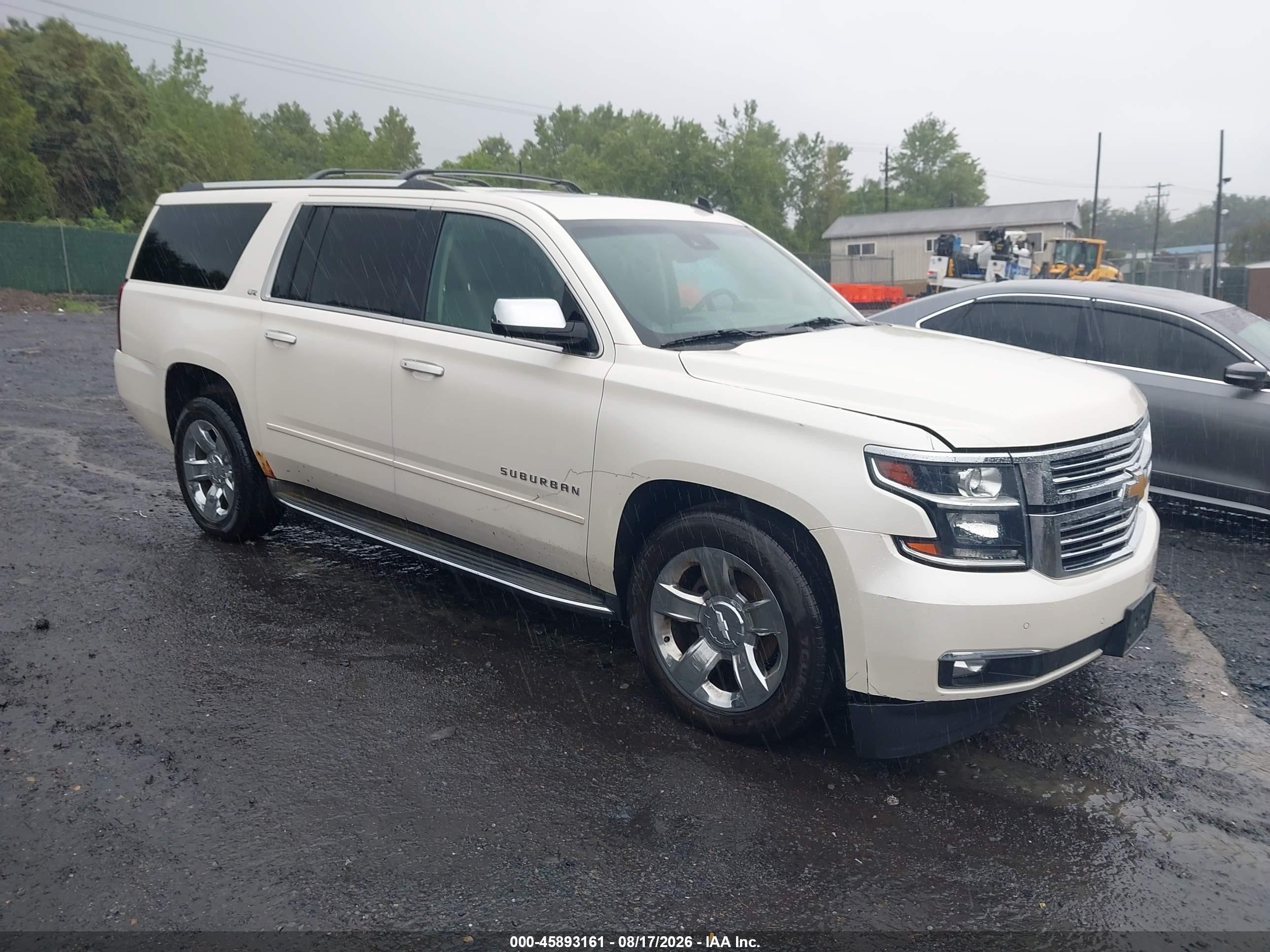 2015 Chevrolet Suburban Ltz Beige vin: 1GNSKKKC0FR247892