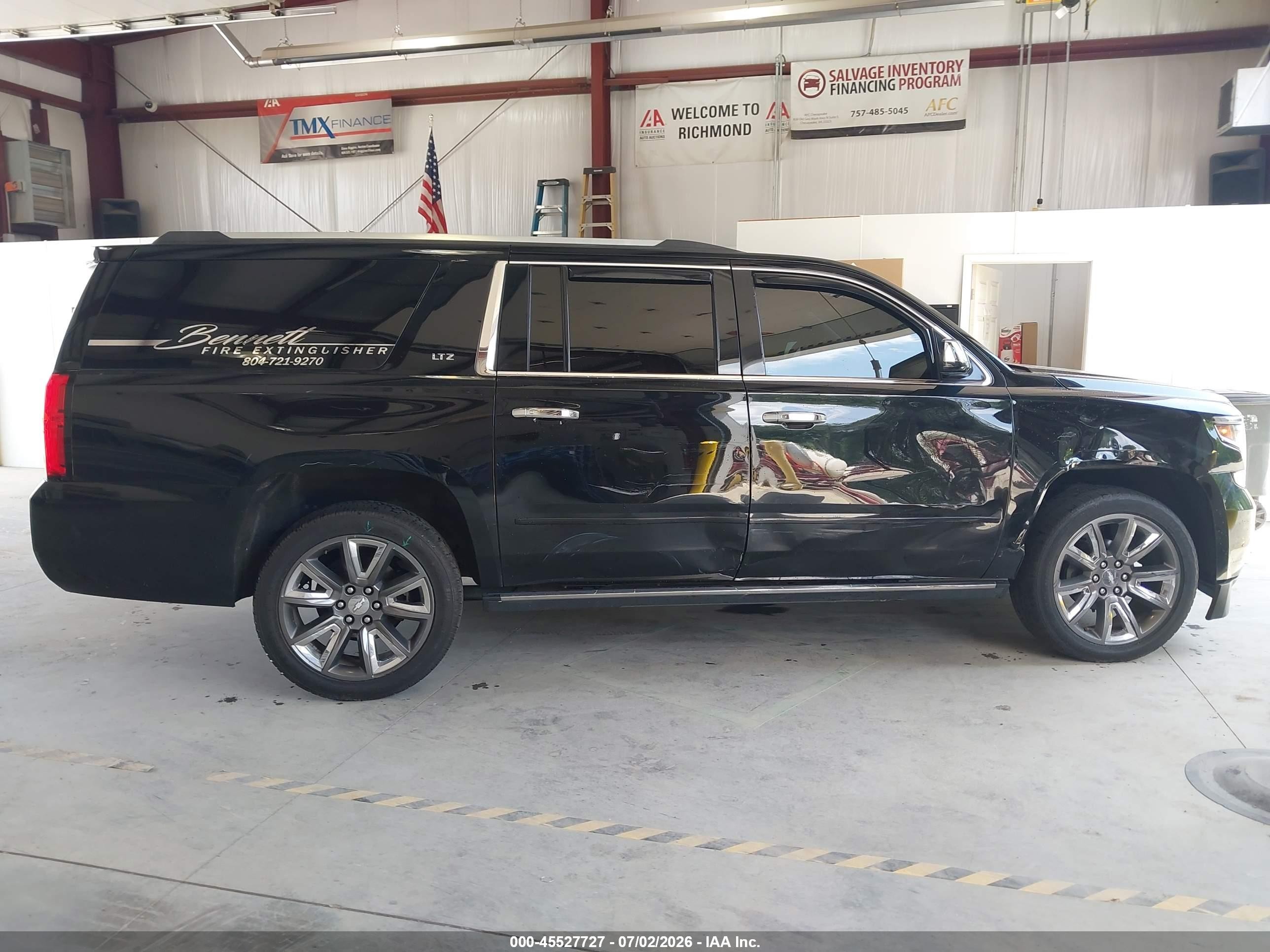 2015 Chevrolet Suburban Ltz Black vin: 1GNSKKKC0FR616024
