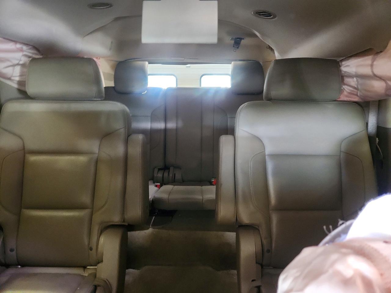 2015 Chevrolet Suburban K1500 Ltz Белый vin: 1GNSKKKC0FR684940