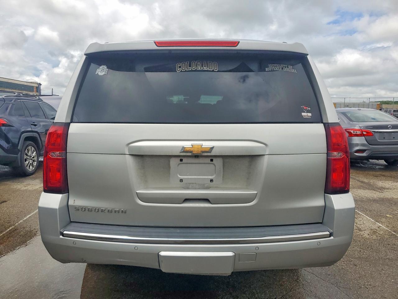 2015 Chevrolet Suburban K1500 Ltz Silver vin: 1GNSKKKC2FR257422