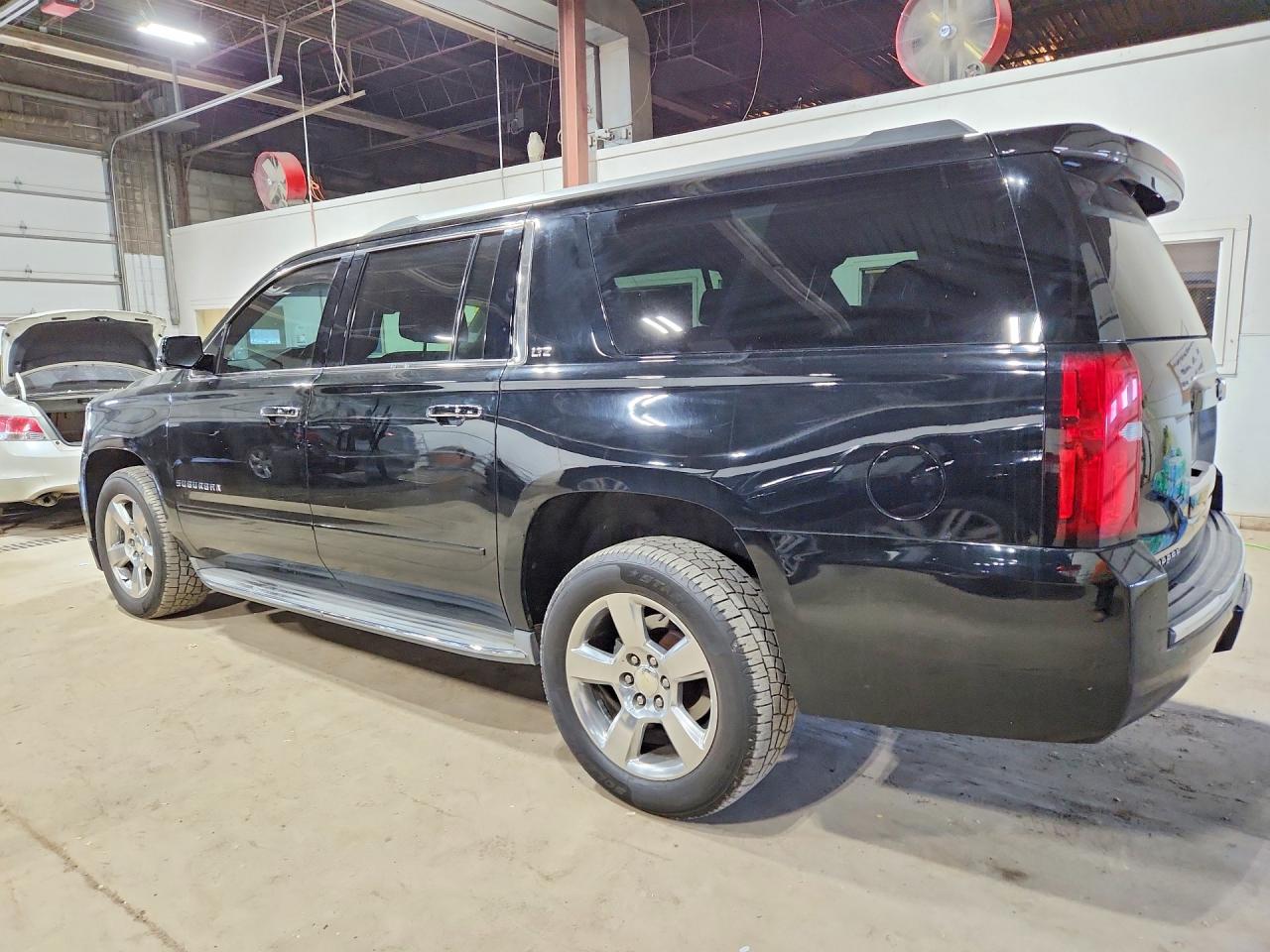 2015 Chevrolet Suburban K1500 Ltz Black vin: 1GNSKKKC3FR205684