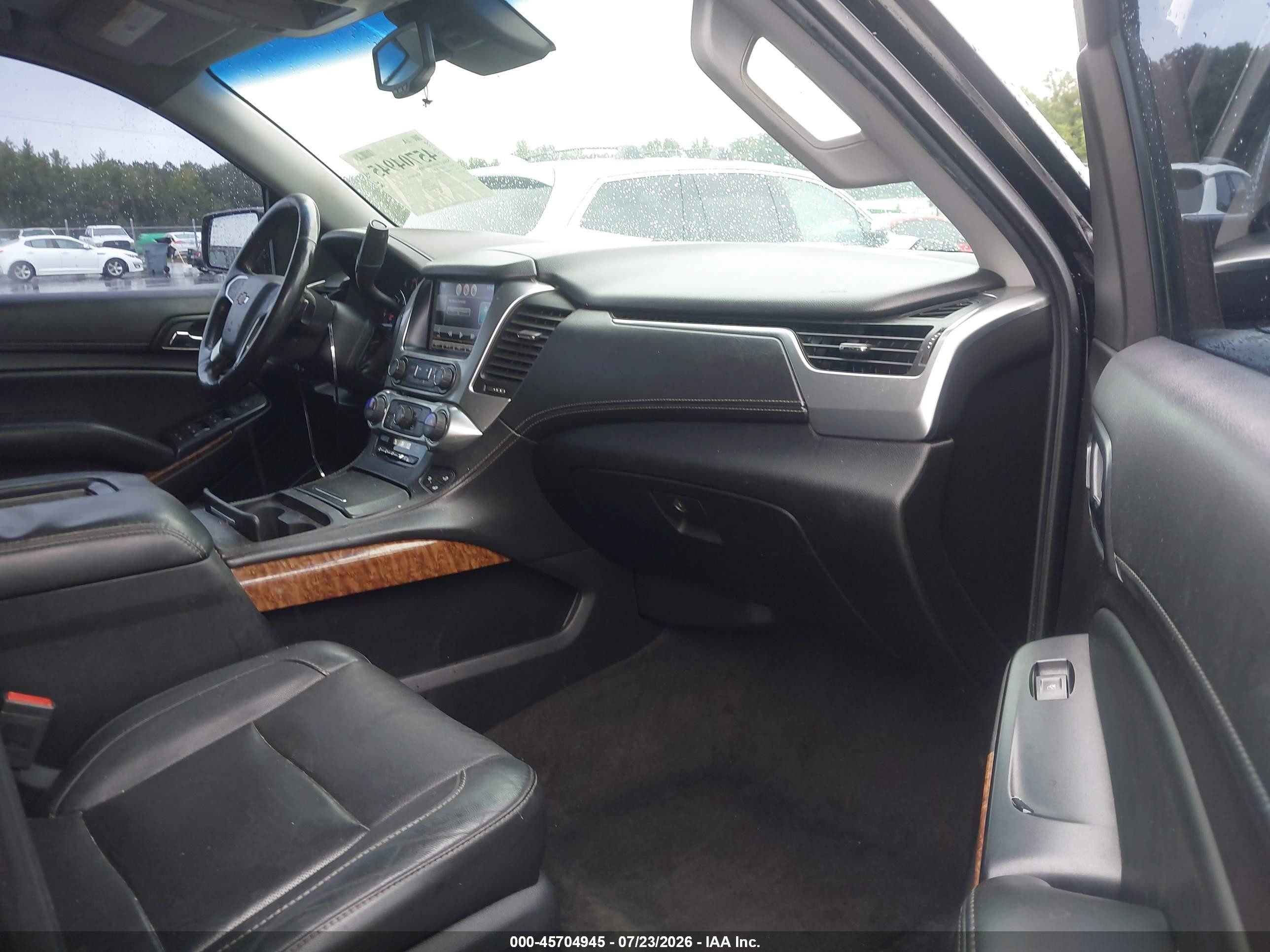 2015 Chevrolet Suburban Ltz Black vin: 1GNSKKKC3FR708566