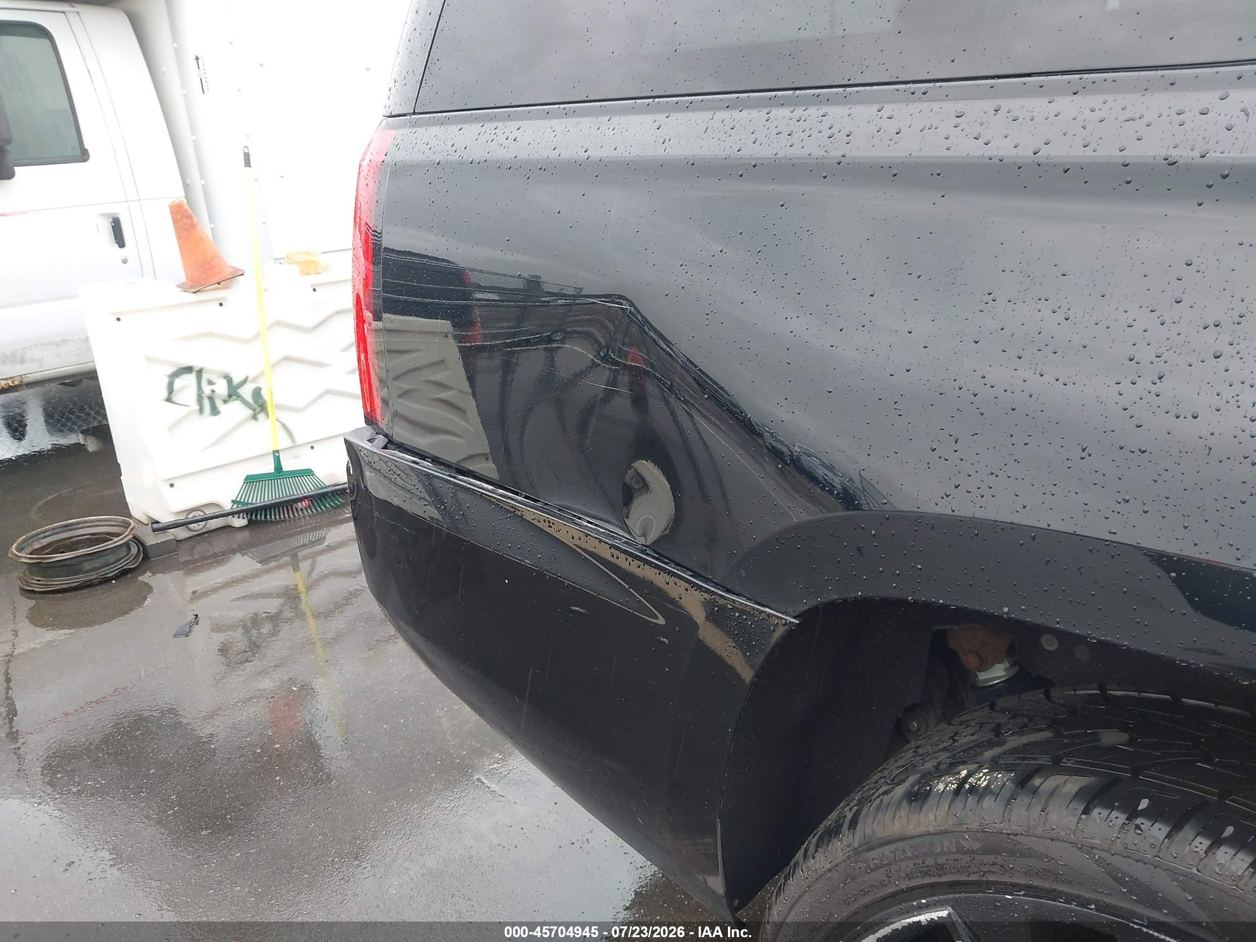 2015 Chevrolet Suburban Ltz Black vin: 1GNSKKKC3FR708566