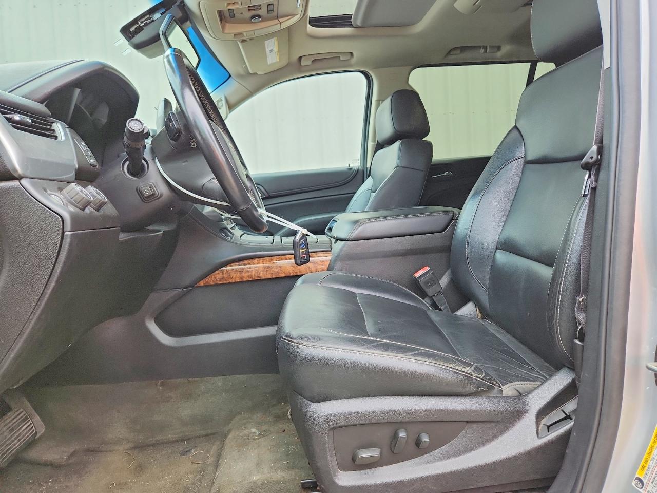 2015 Chevrolet Suburban K1500 Ltz Silver vin: 1GNSKKKC4FR163431