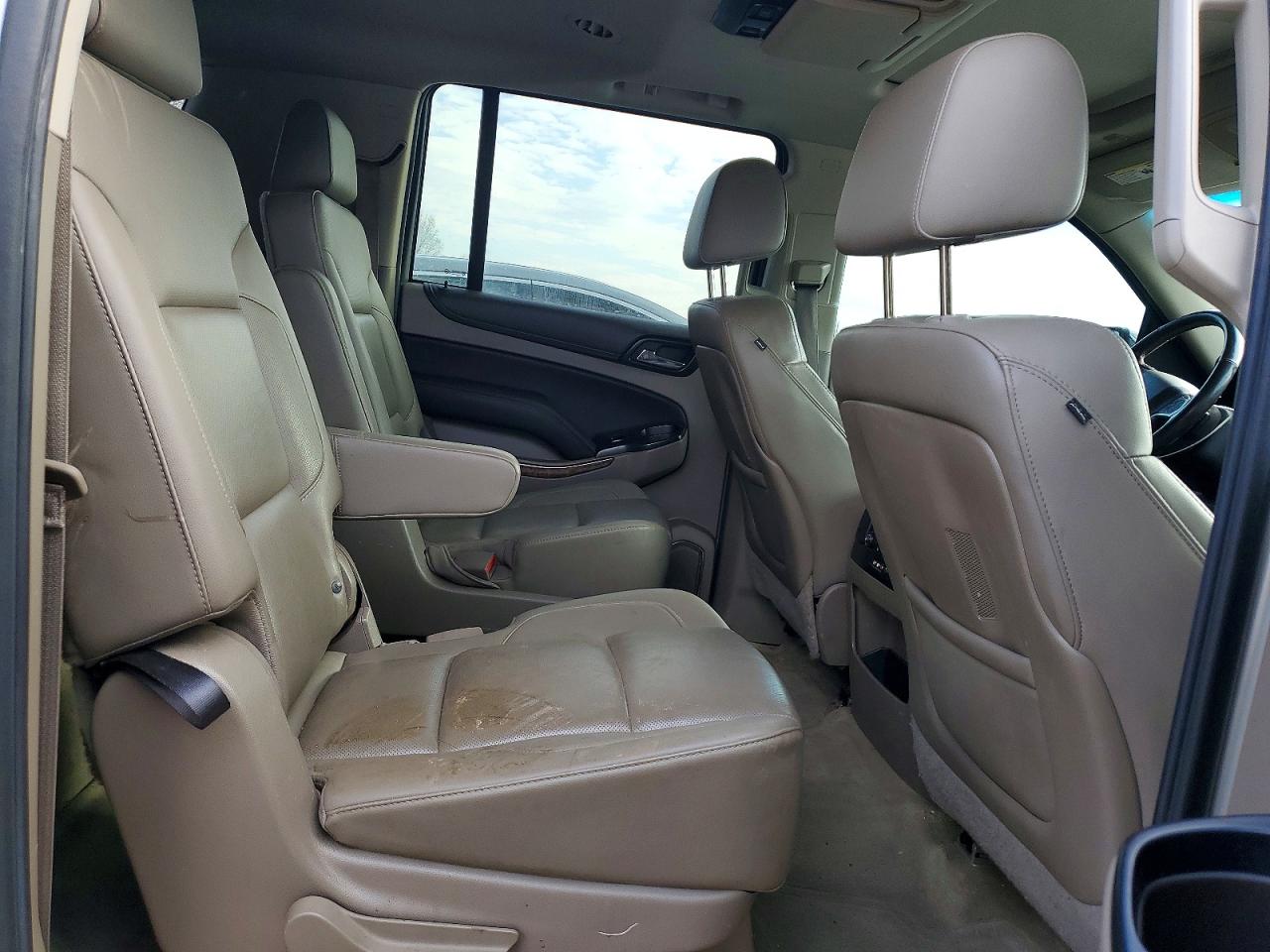 2015 Chevrolet Suburban K1500 Ltz Brown vin: 1GNSKKKC5FR143012