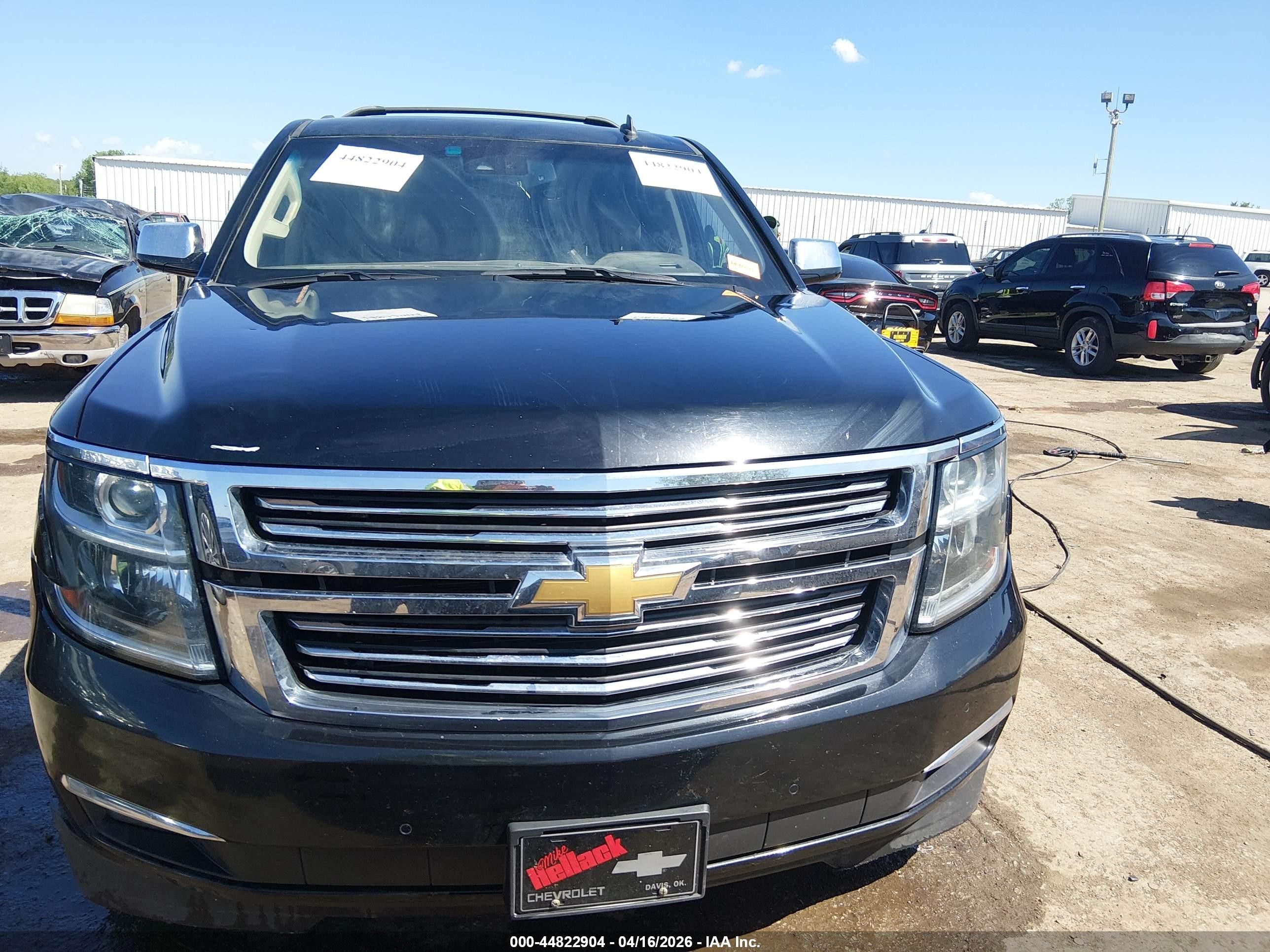 2015 Chevrolet Suburban 1500 Ltz Черный vin: 1GNSKKKC5FR240517