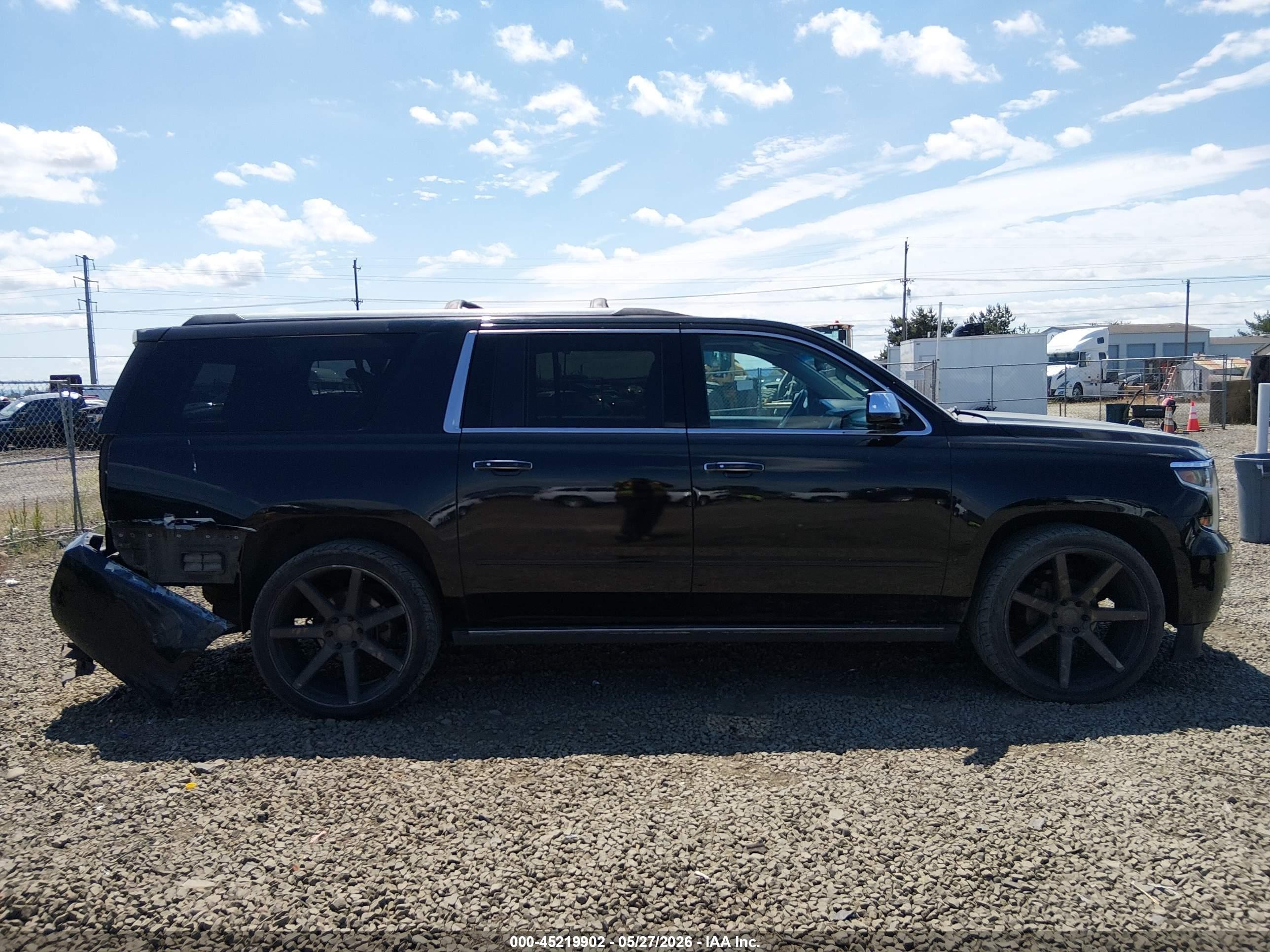 2015 Chevrolet Suburban 1500 Ltz Black vin: 1GNSKKKC6FR232202