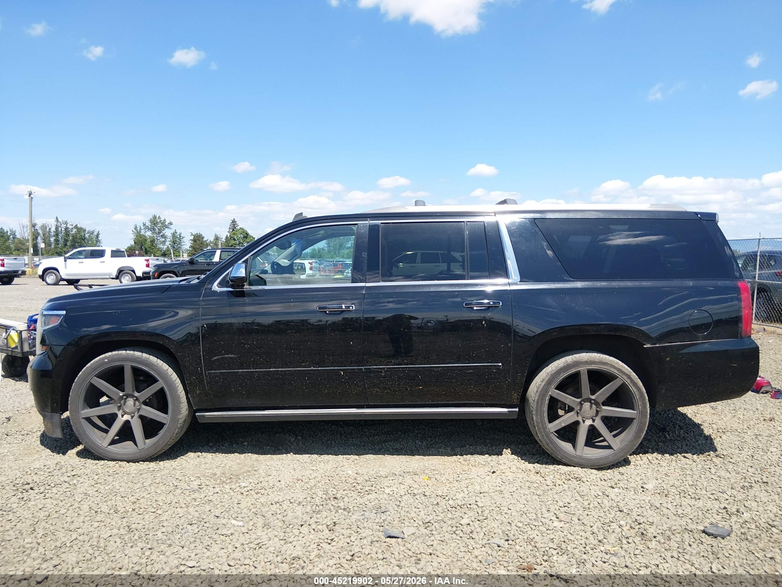 2015 Chevrolet Suburban 1500 Ltz Black vin: 1GNSKKKC6FR232202