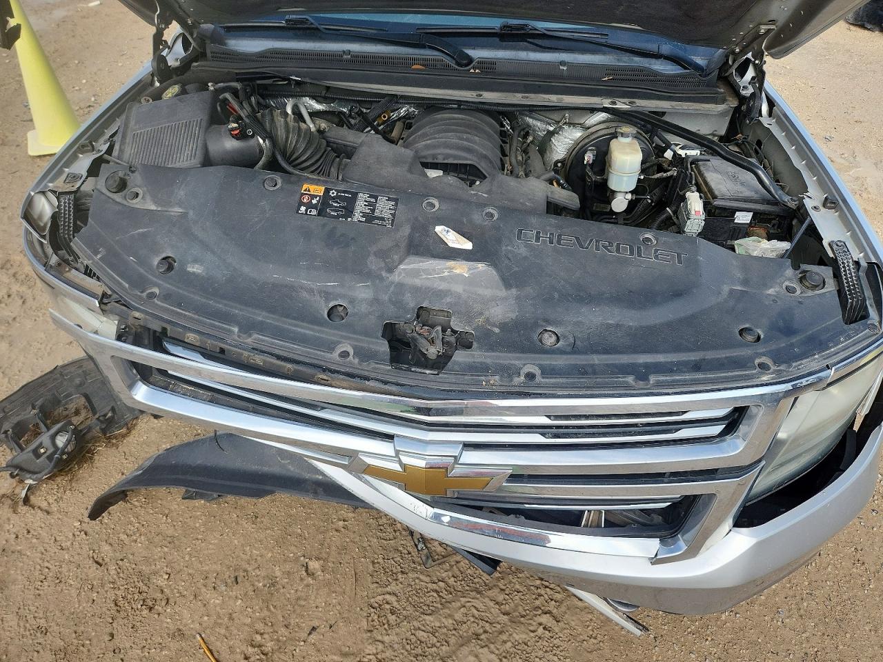 2015 Chevrolet Suburban K1500 Ltz Silver vin: 1GNSKKKC6FR280072