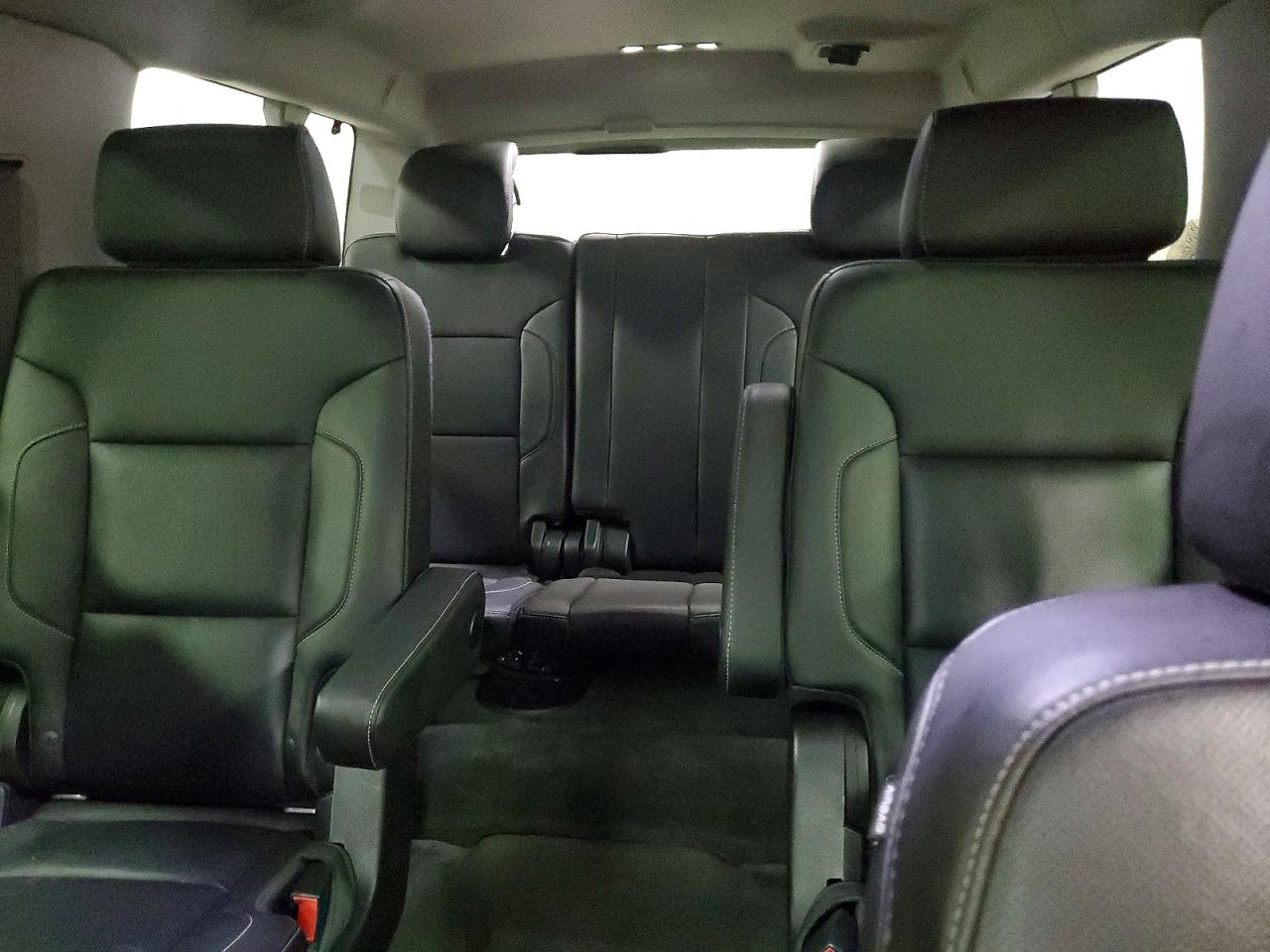 2015 Chevrolet Suburban K1500 Ltz Черный vin: 1GNSKKKC6FR511536
