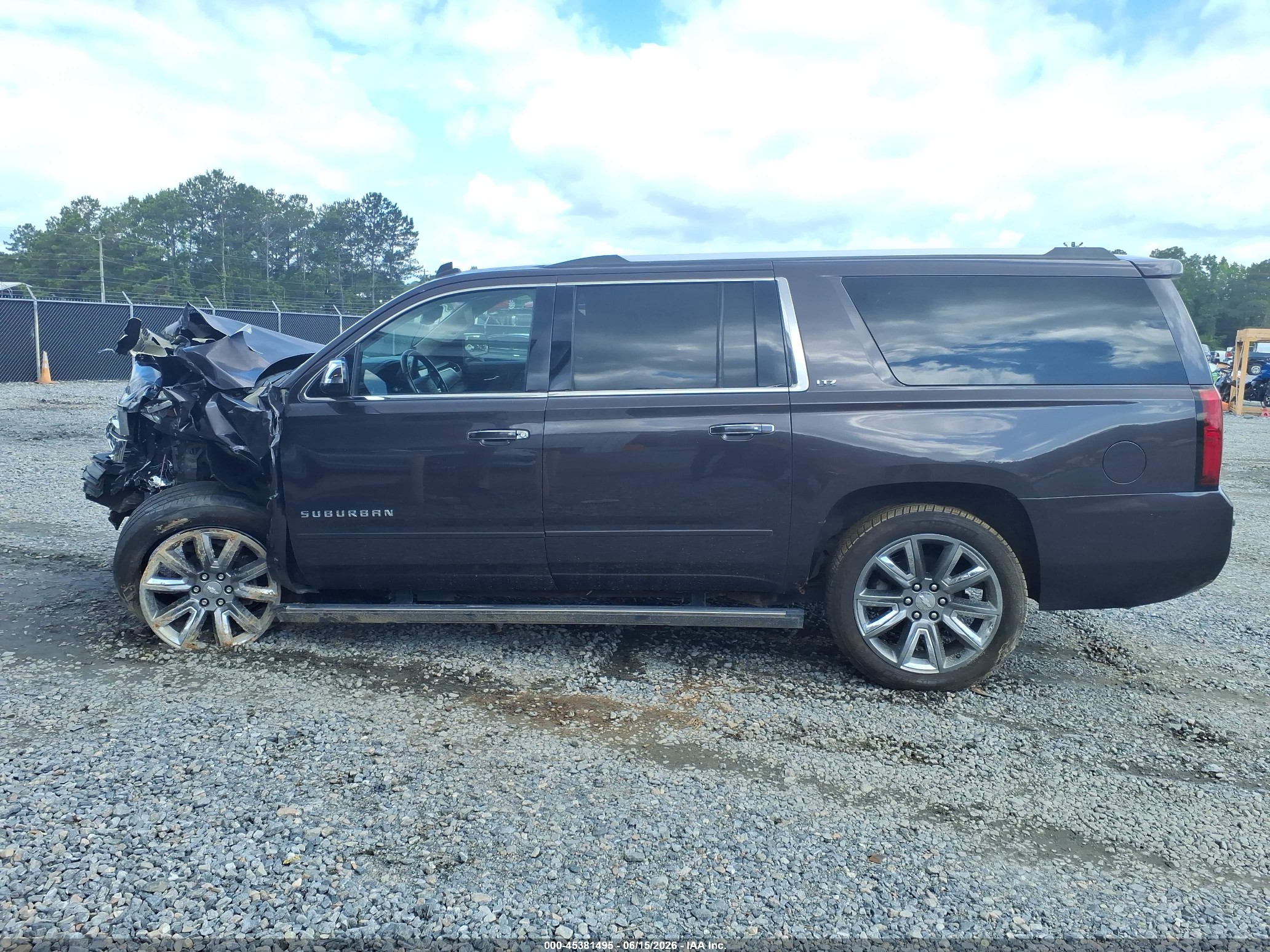 2015 Chevrolet Suburban Ltz Purple vin: 1GNSKKKC7FR289914