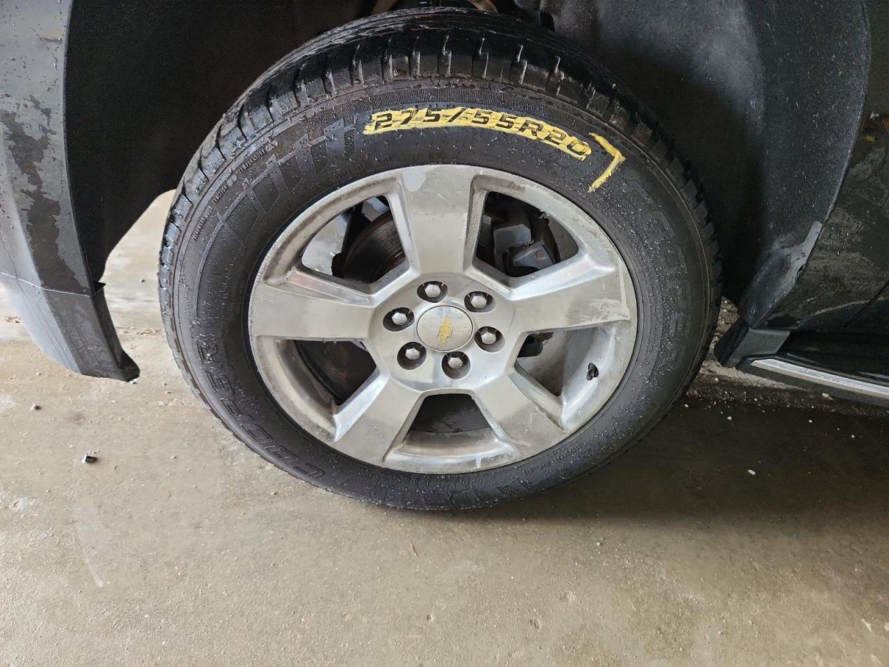 2015 Chevrolet Suburban K1500 Ltz Black vin: 1GNSKKKC8FR691909 Damage: Left Front Wheel, Curb Rash, > 12 Inches