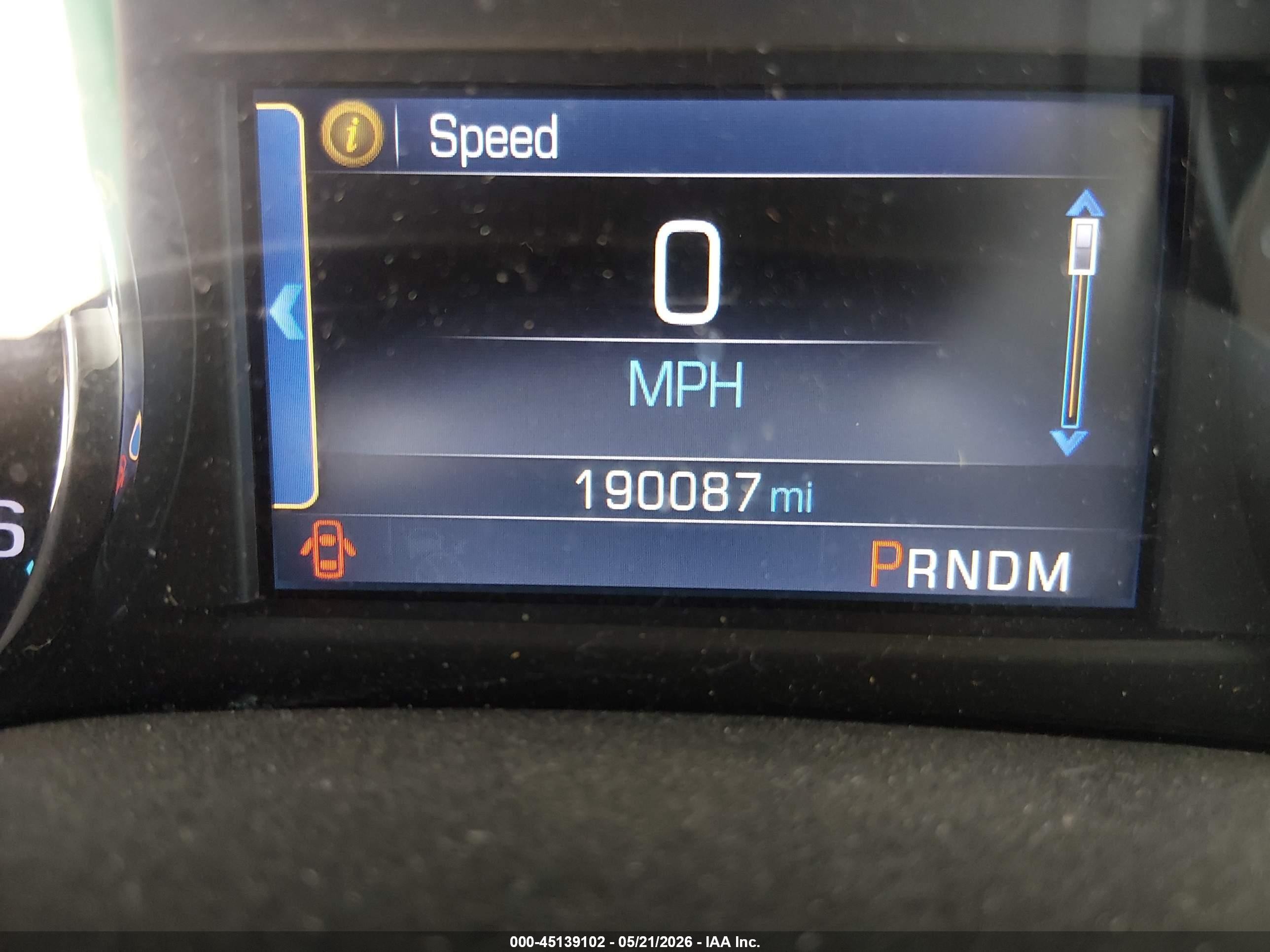 2015 Chevrolet Suburban 1500 Ltz White vin: 1GNSKKKC9FR115763