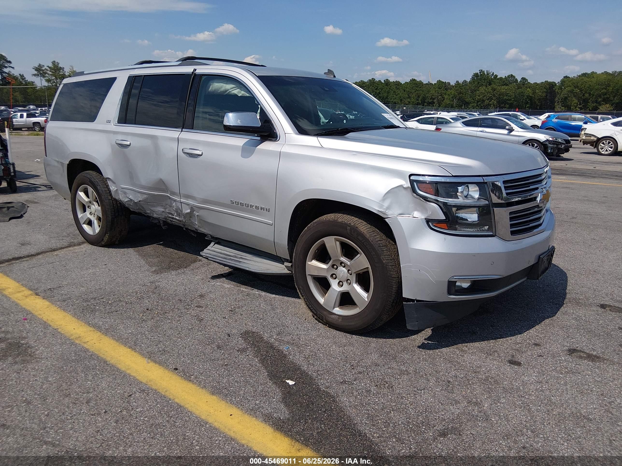 2015 Chevrolet Suburban Ltz Silver vin: 1GNSKKKC9FR198031