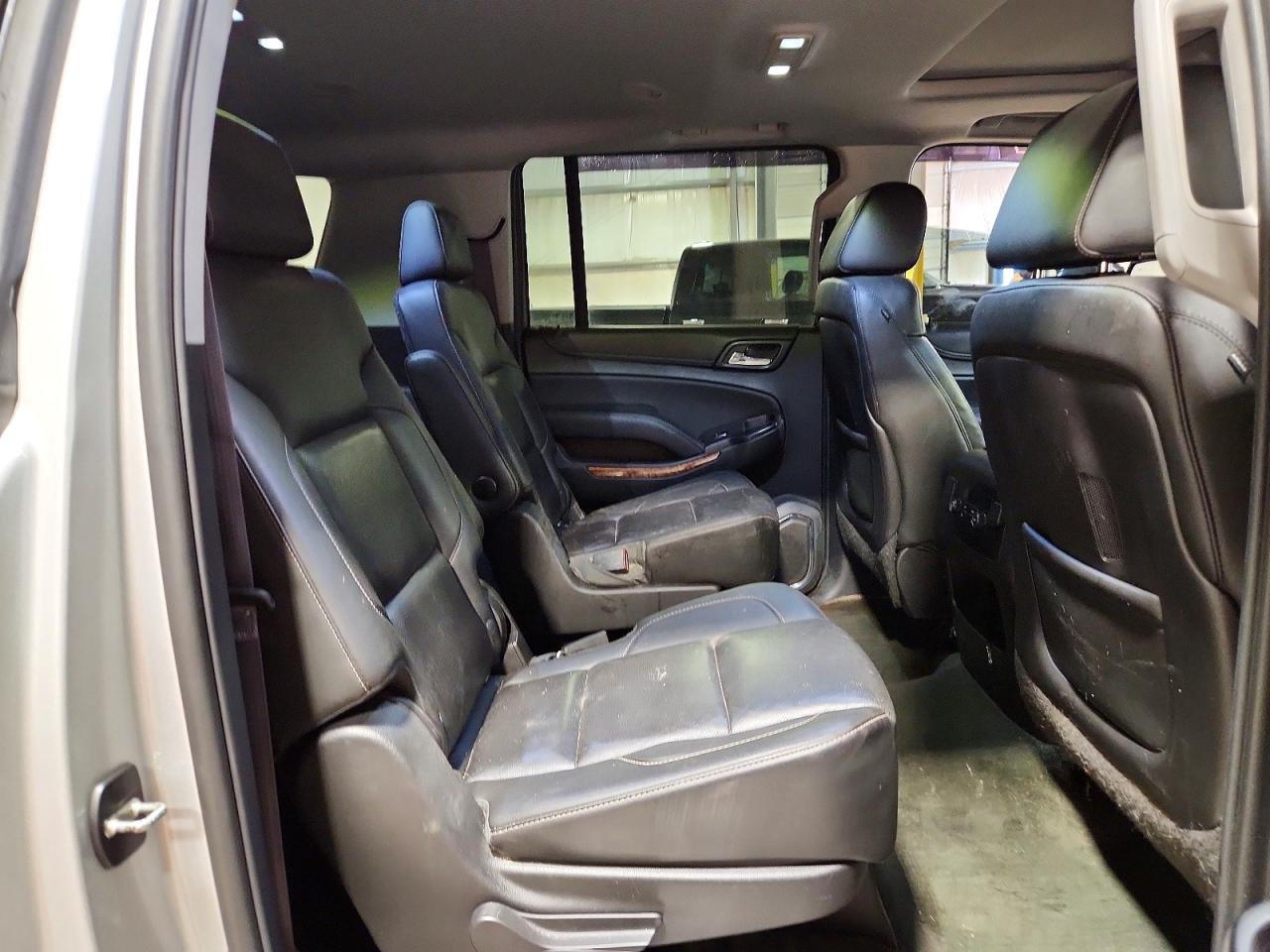 2015 Chevrolet Suburban K1500 Ltz Silver vin: 1GNSKKKC9FR206175