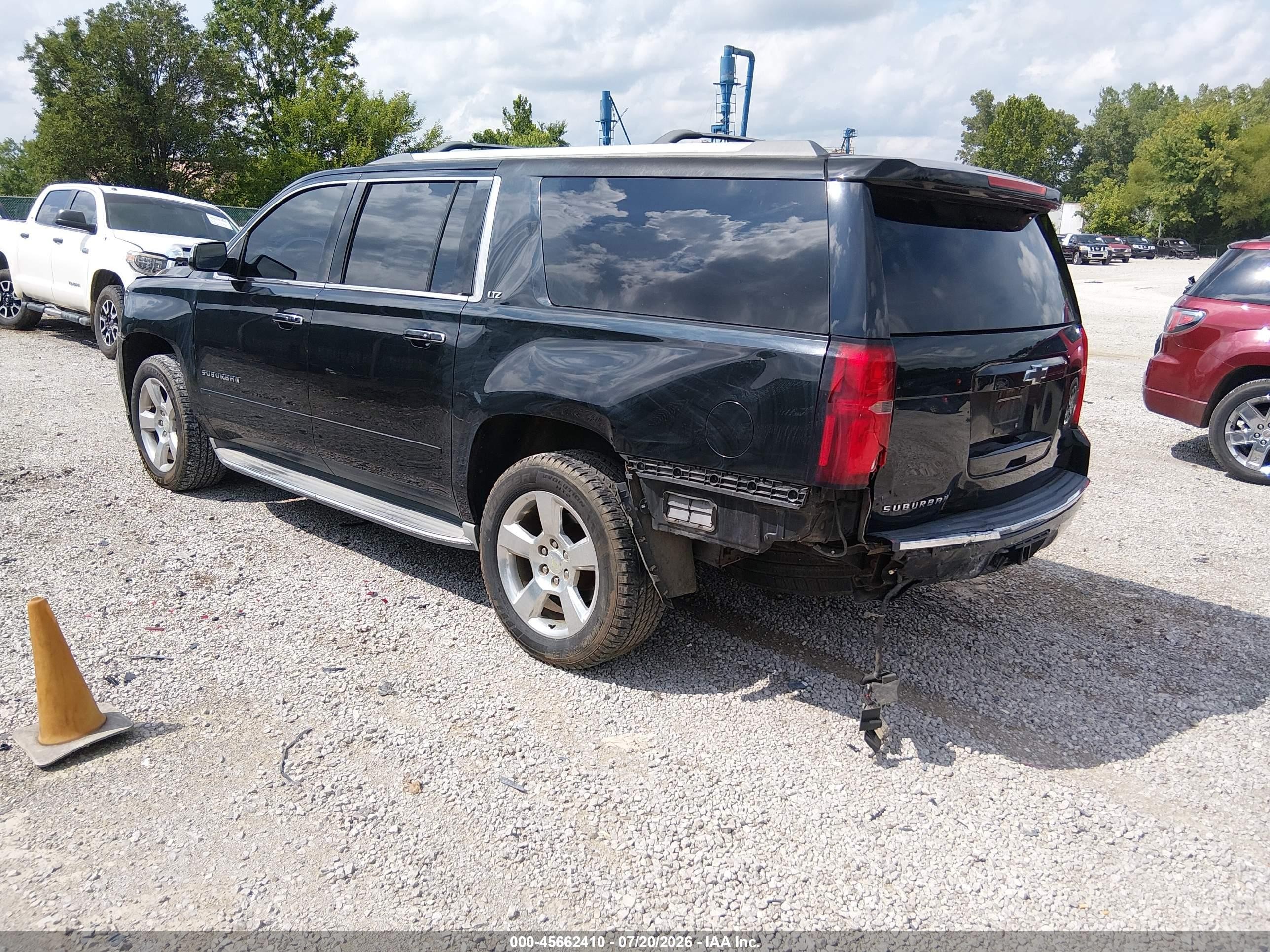2015 Chevrolet Suburban Ltz Black vin: 1GNSKKKC9FR208265