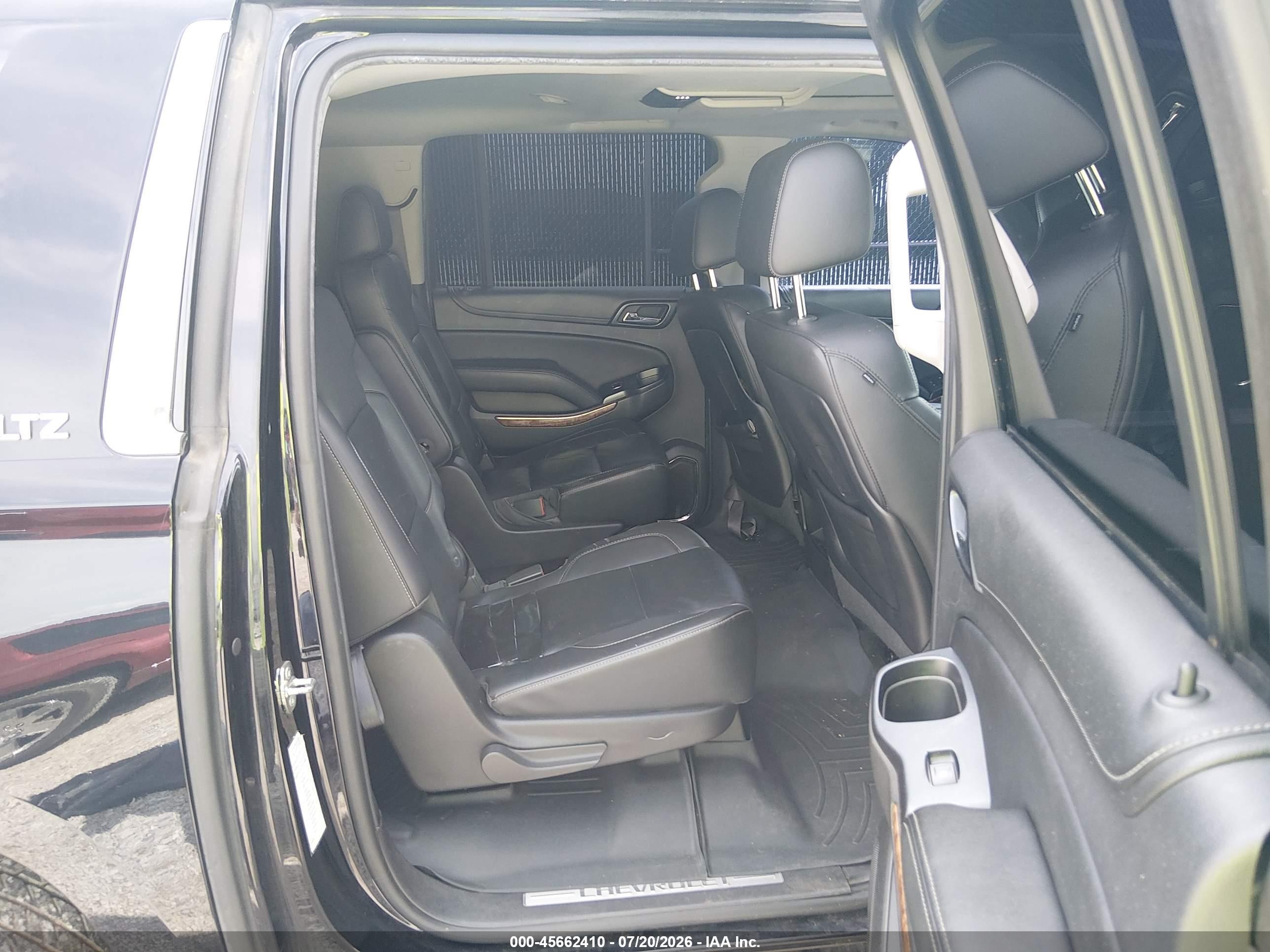 2015 Chevrolet Suburban Ltz Black vin: 1GNSKKKC9FR208265