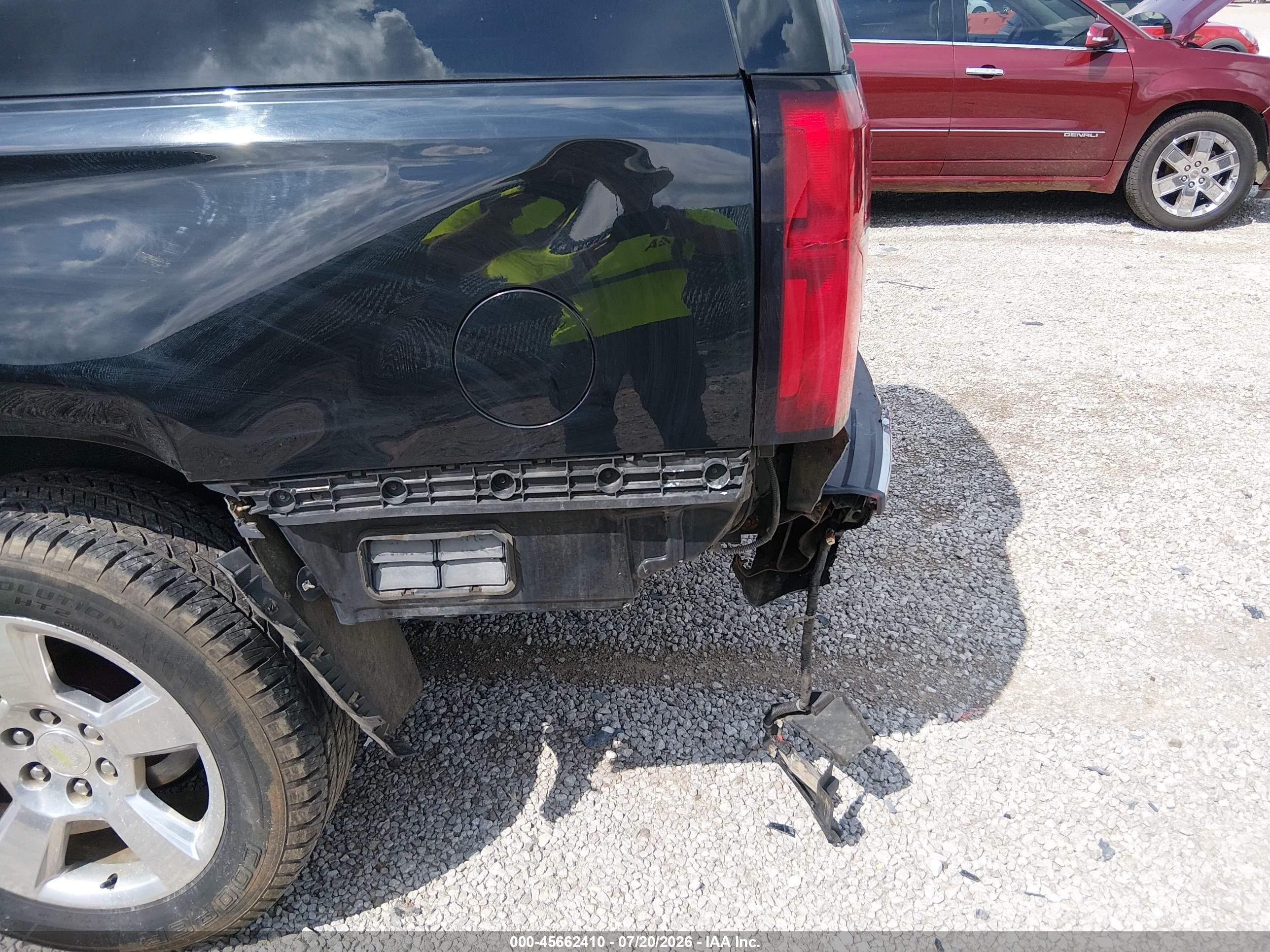 2015 Chevrolet Suburban Ltz Black vin: 1GNSKKKC9FR208265