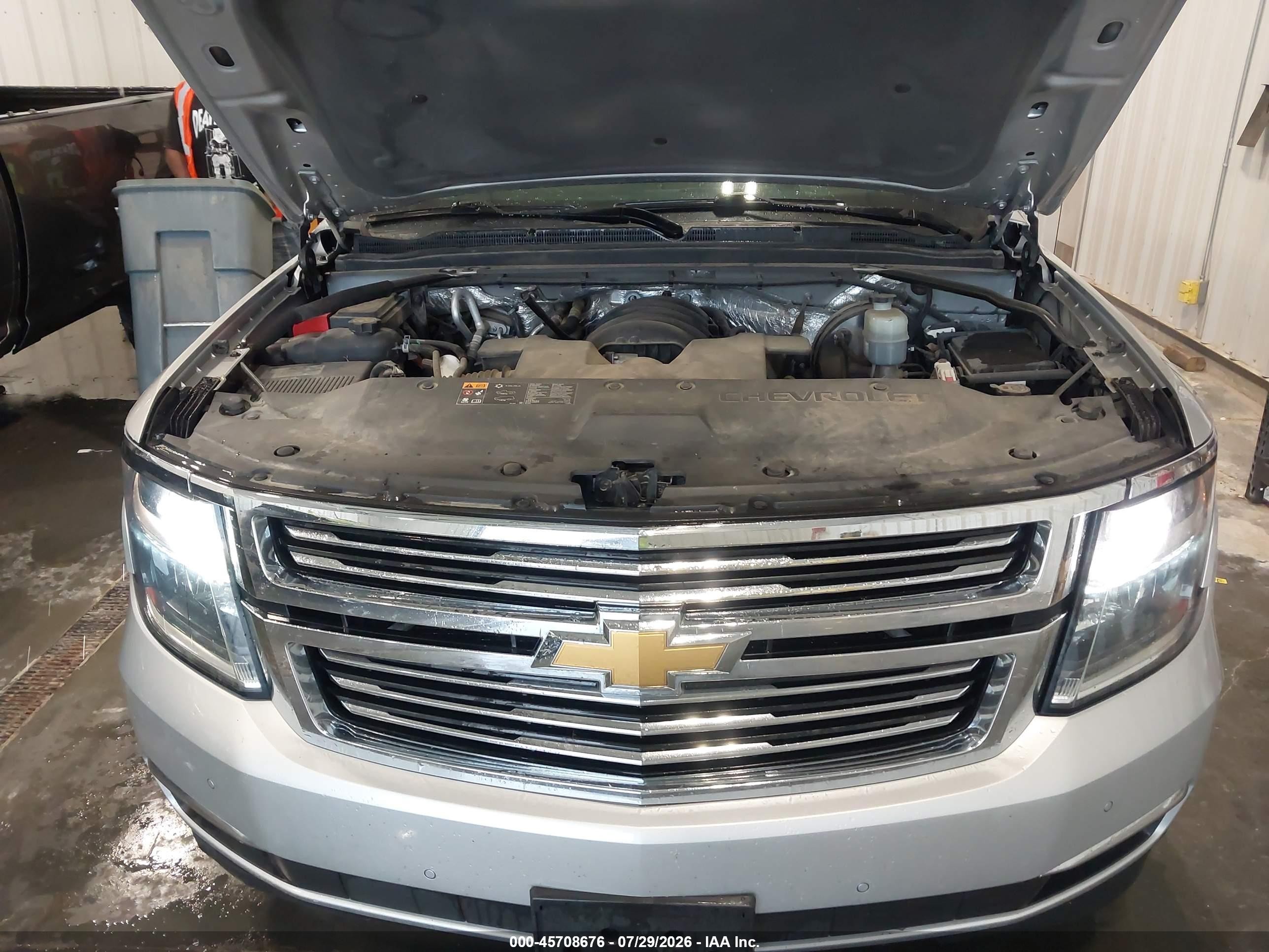 2015 Chevrolet Suburban Ltz Silver vin: 1GNSKKKCXFR219159
