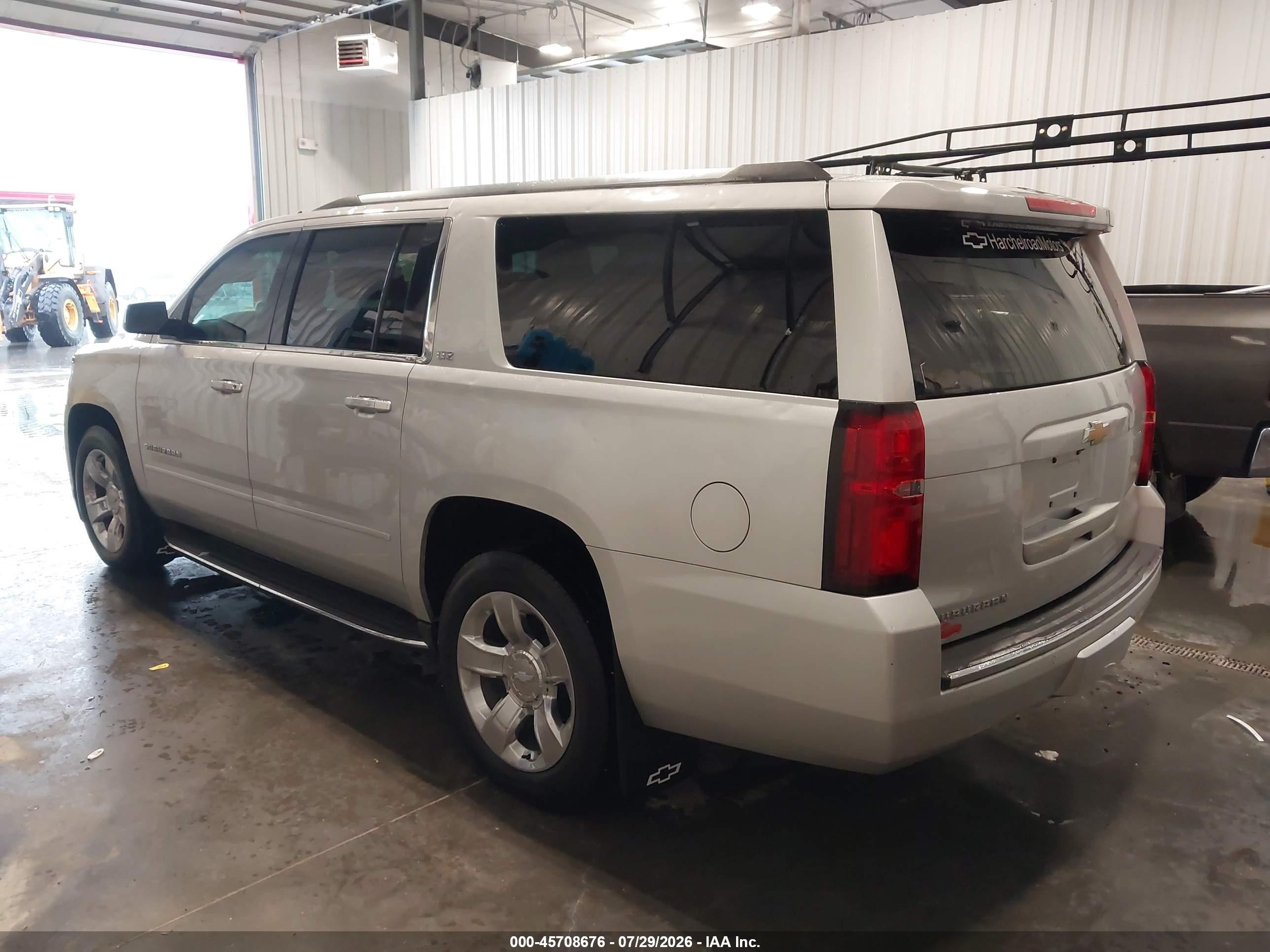 2015 Chevrolet Suburban Ltz Silver vin: 1GNSKKKCXFR219159