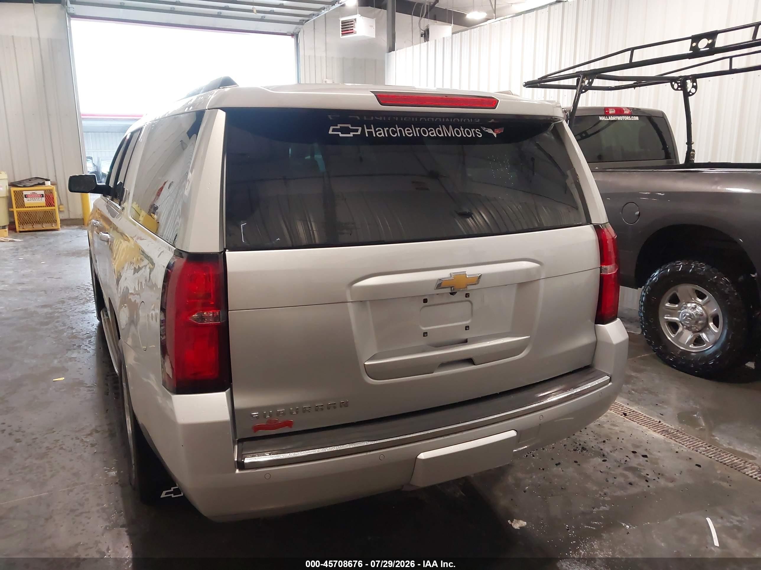 2015 Chevrolet Suburban Ltz Silver vin: 1GNSKKKCXFR219159