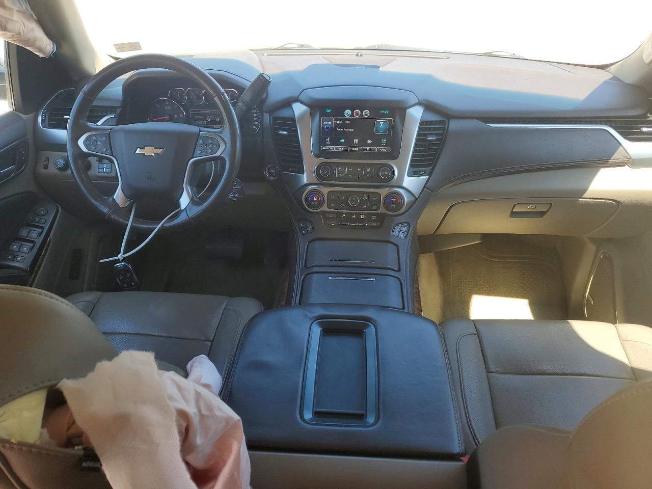 2015 Chevrolet Suburban K1500 Ltz White vin: 1GNSKKKCXFR289552
