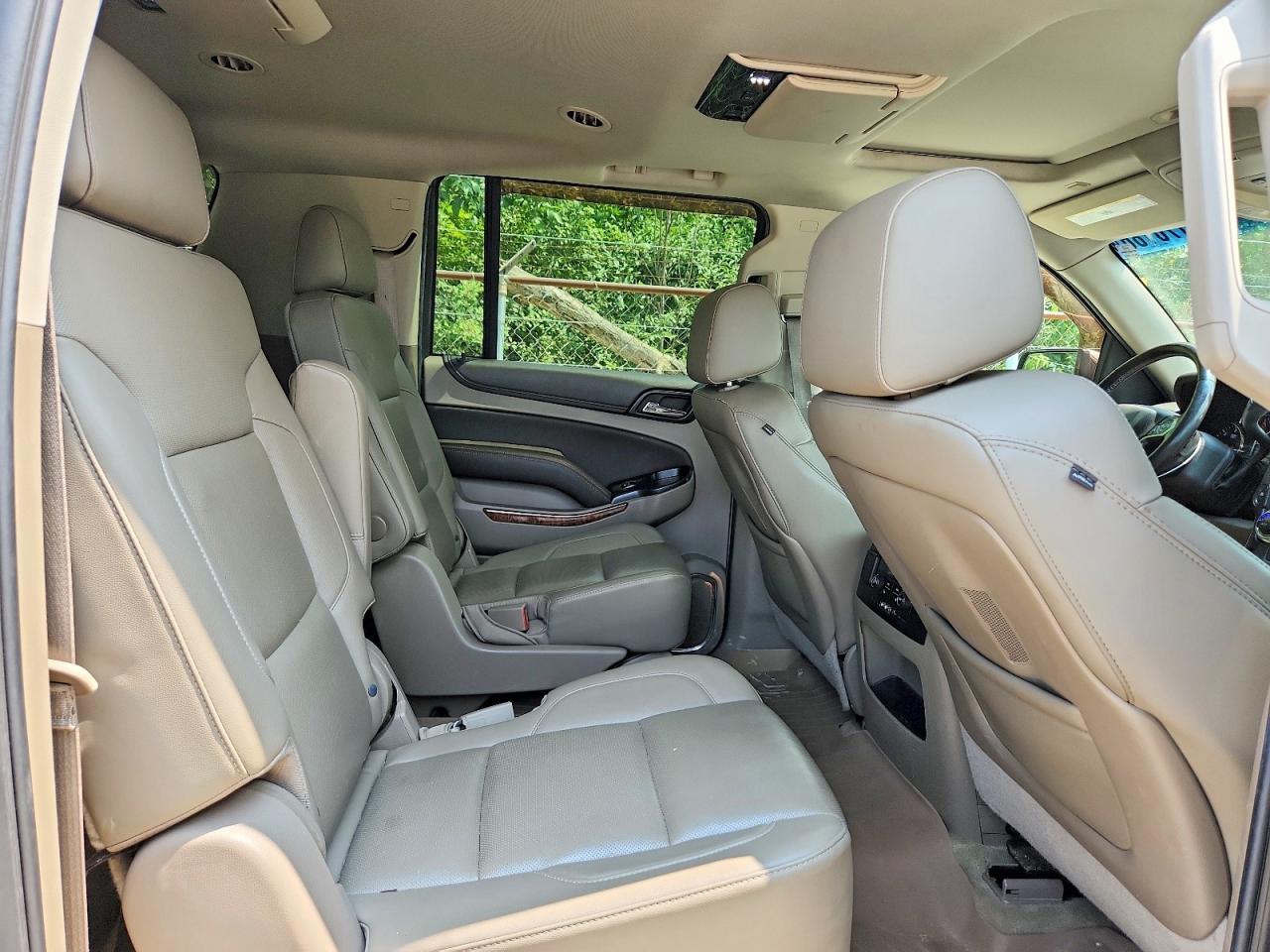 2015 Chevrolet Suburban K1500 Ltz Beige vin: 1GNSKKKCXFR507523