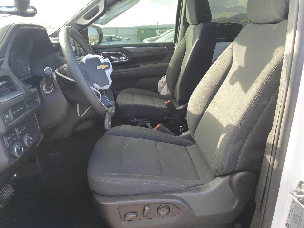 2024 Chevrolet Tahoe K1500 White vin: 1GNSKLED0RR192794