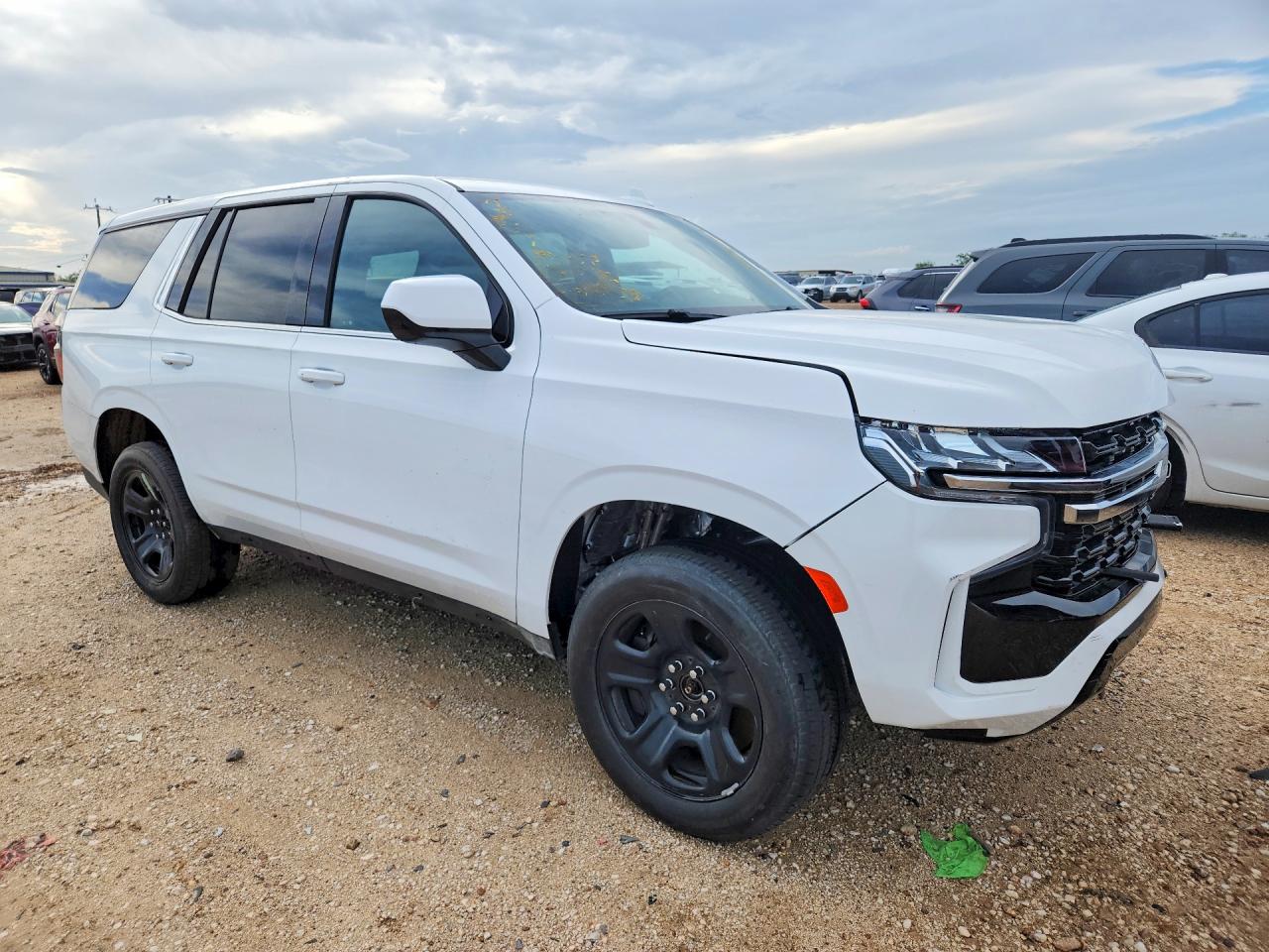 2024 Chevrolet Tahoe K1500 White vin: 1GNSKLED0RR237801