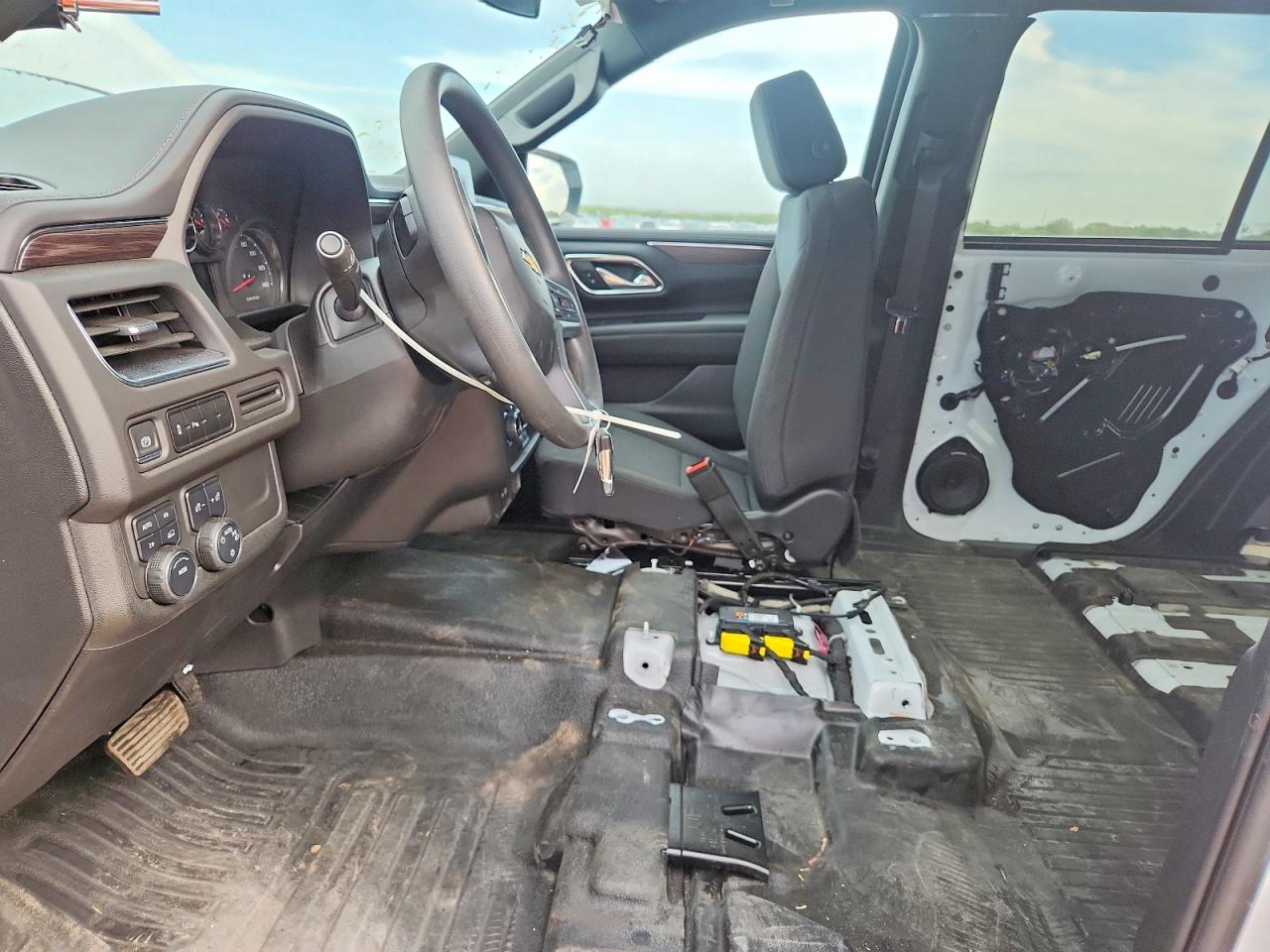 2024 Chevrolet Tahoe K1500 White vin: 1GNSKLED0RR237801