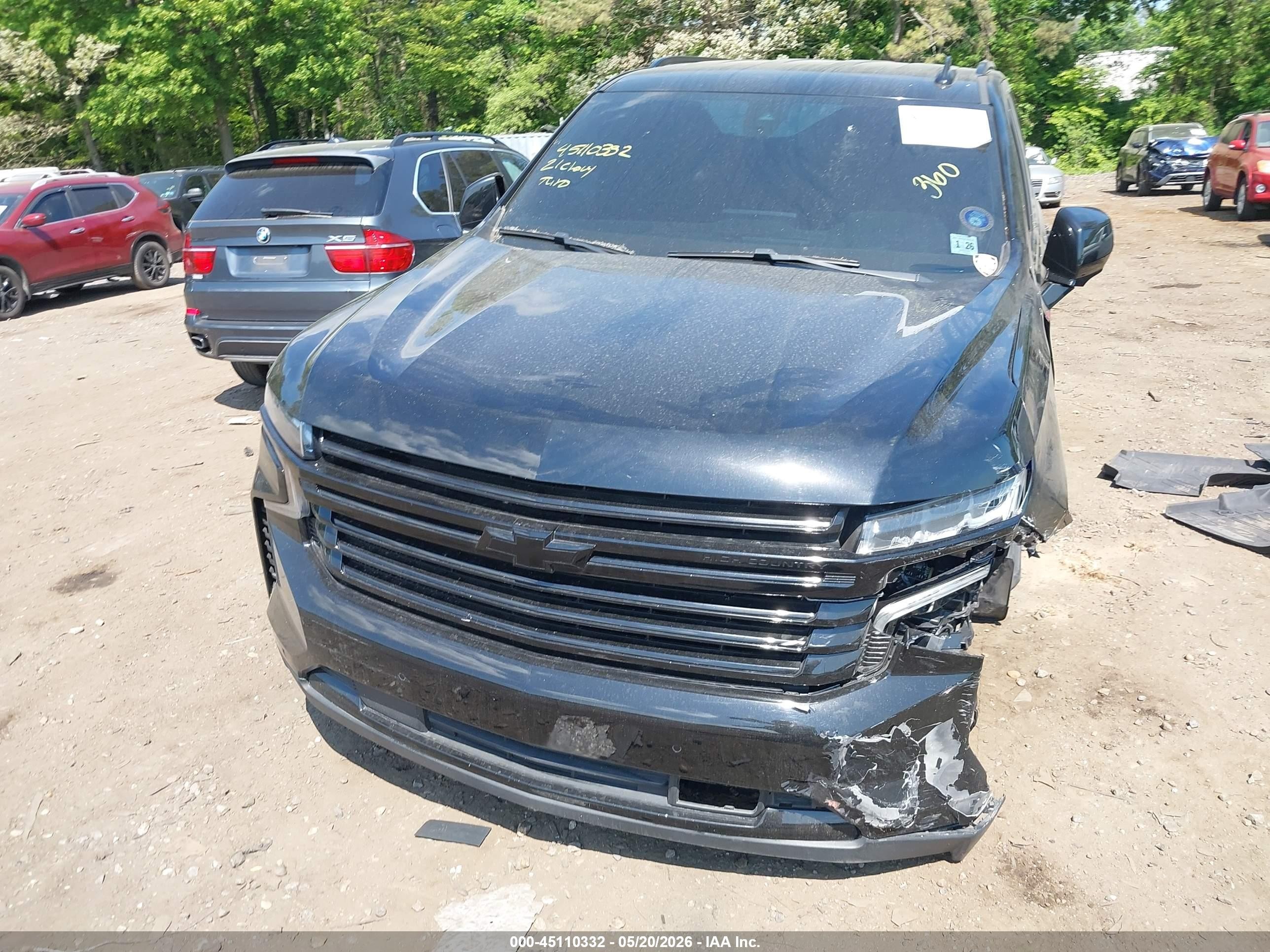 2021 Chevrolet Tahoe 4wd Ls Черный vin: 1GNSKMKD0MR235985