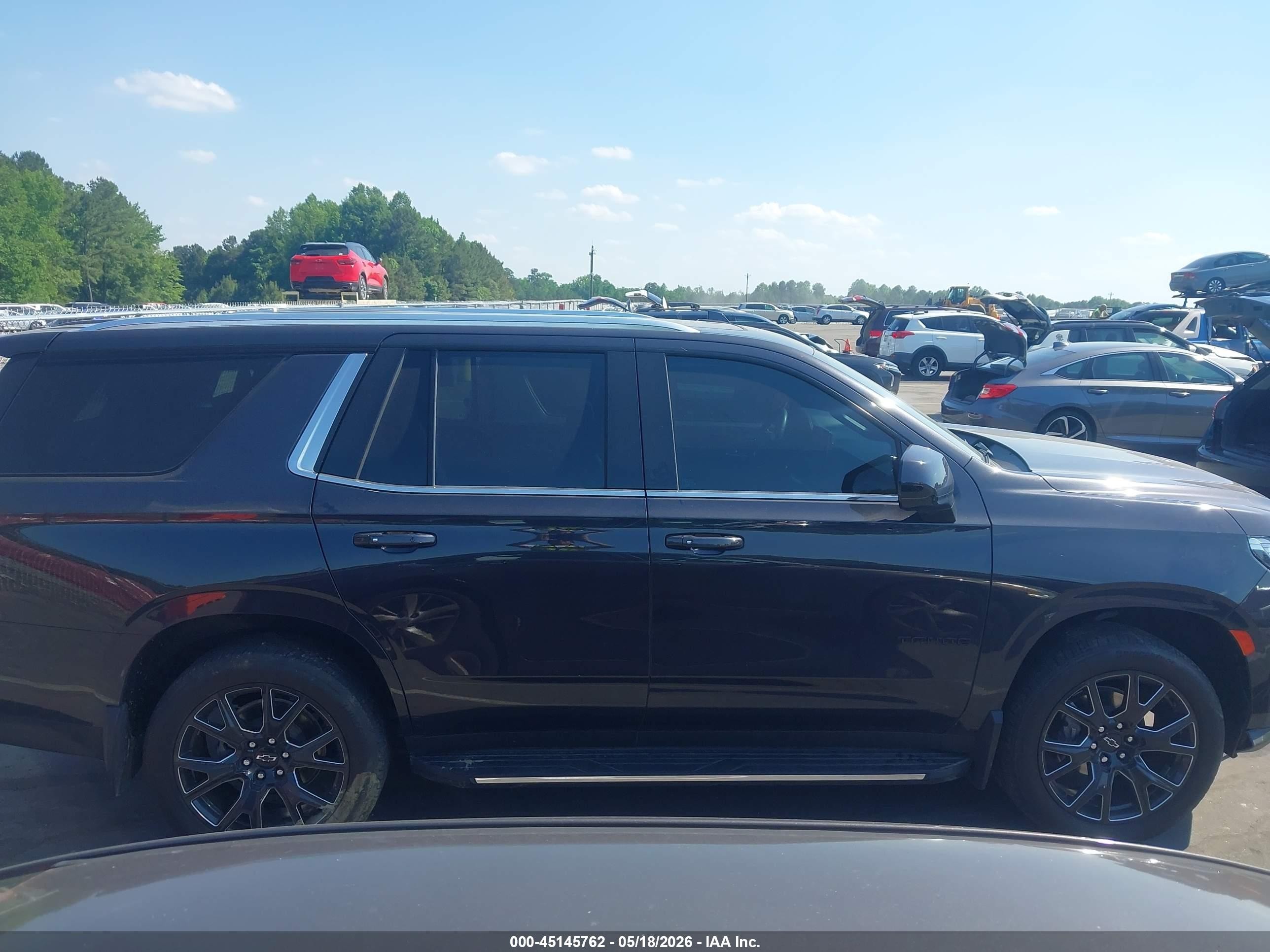 2023 Chevrolet Tahoe Lt Серый vin: 1GNSKNKD4PR228211