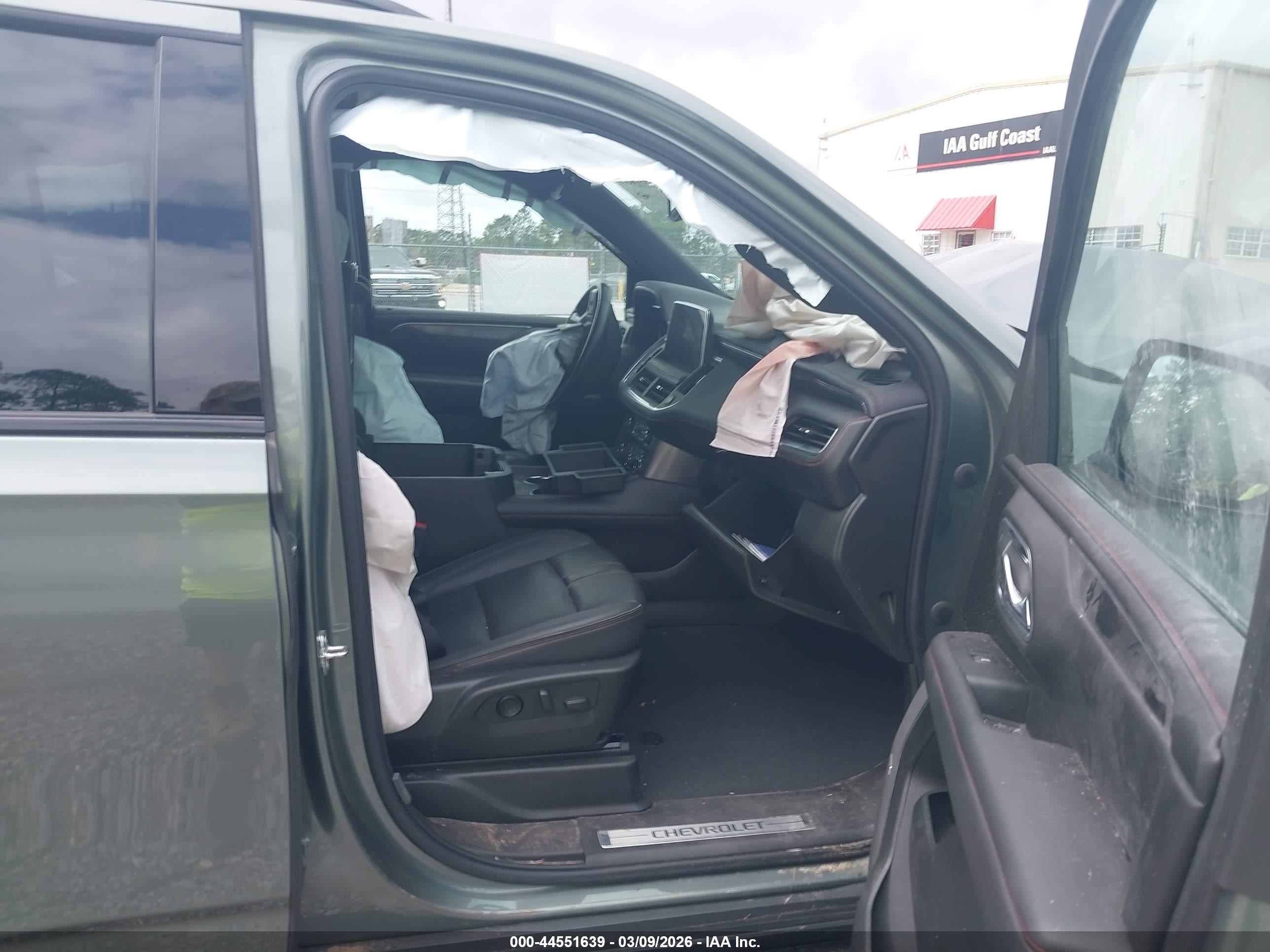 2023 Chevrolet Tahoe 4wd Rst Green vin: 1GNSKRKT9PR376305